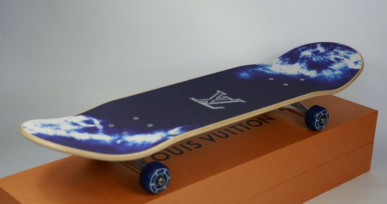 Louis Vuitton × Virgil Abloh BANDANA PRINT SKATE BOARD Size ONE SIZE - 3 Thumbnail