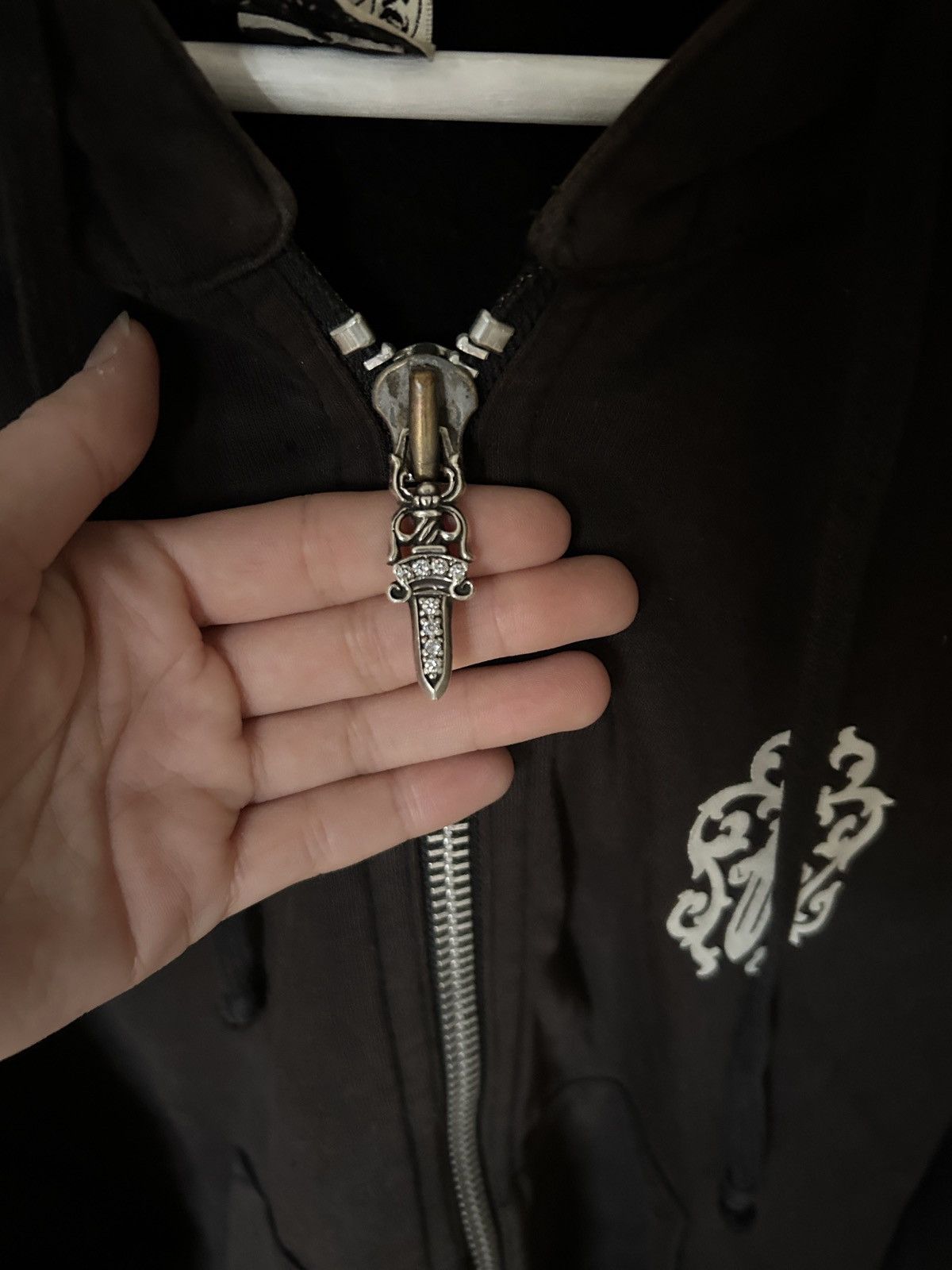 Chrome Hearts Chrome hearts stone dagger zip-up hoodie Size US M / EU 48-50 / 2 - 3 Thumbnail