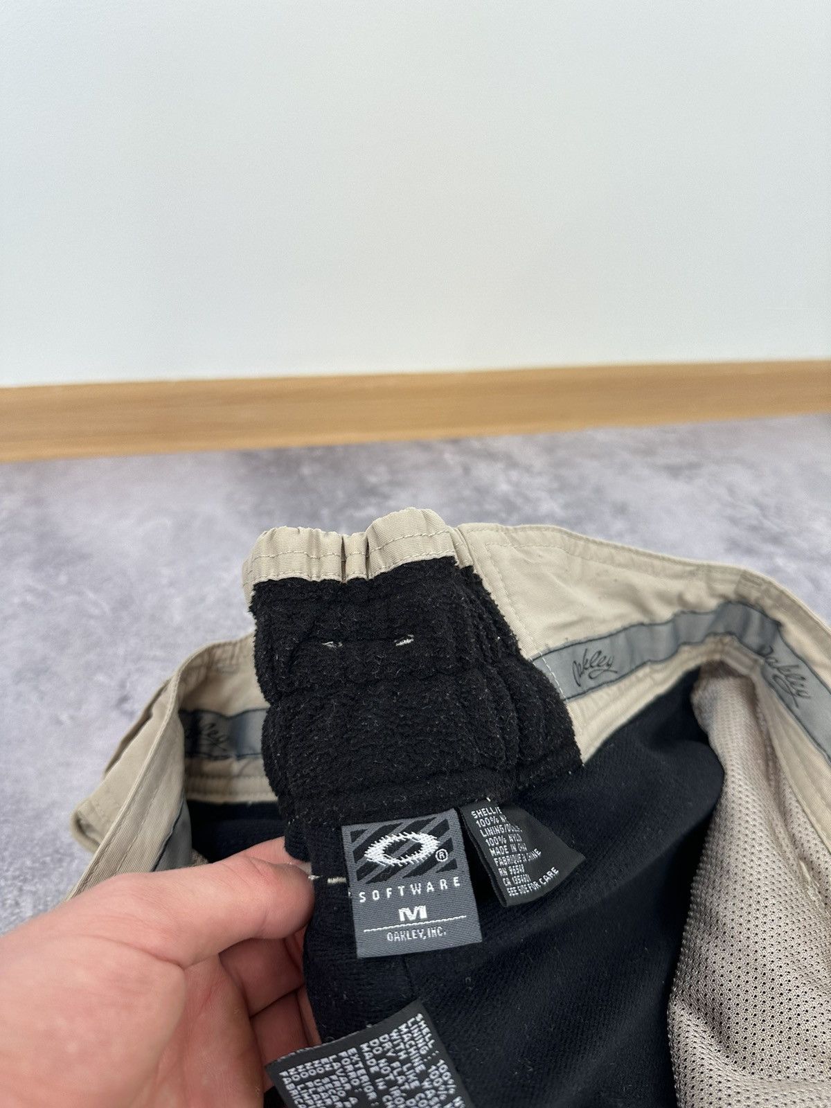 Oakley Vintage Oakley Ski Snowboarding Shell Hype Gorpcore Pants Size US 29 - 17 Thumbnail