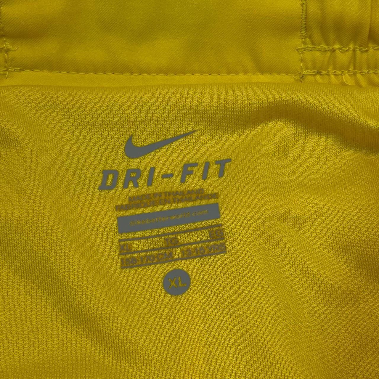 Nike Vintage Yellow Nike Fc Barcelona Away 2012/2013 Shorts Size US 31 - 7 Thumbnail
