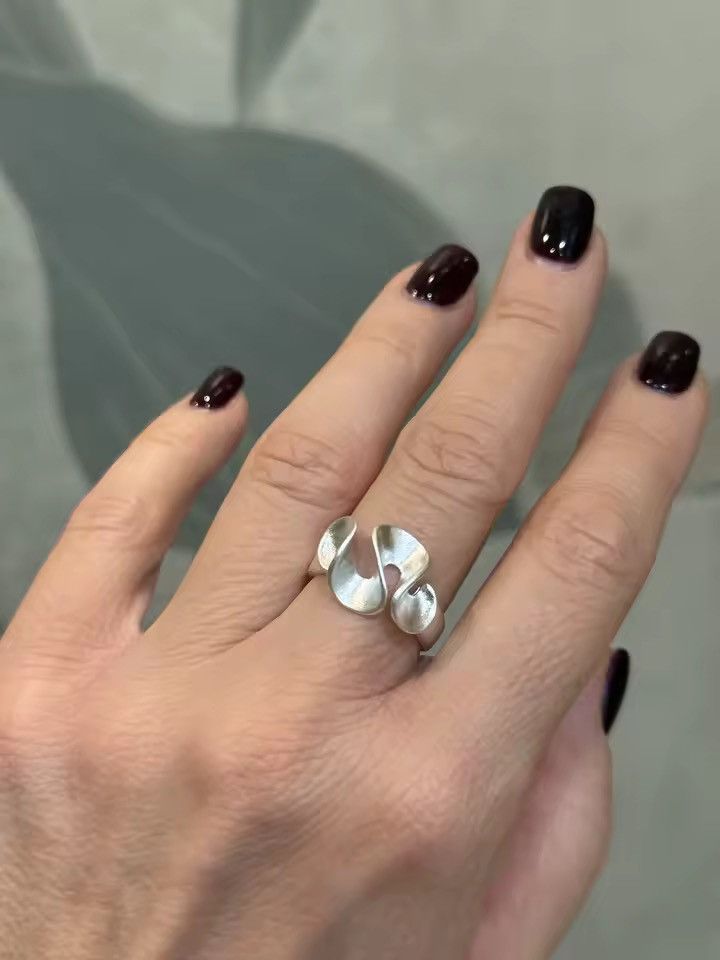 Jewelry 925 Sterling silver vintage style irregular ring Size ONE SIZE - 4 Thumbnail
