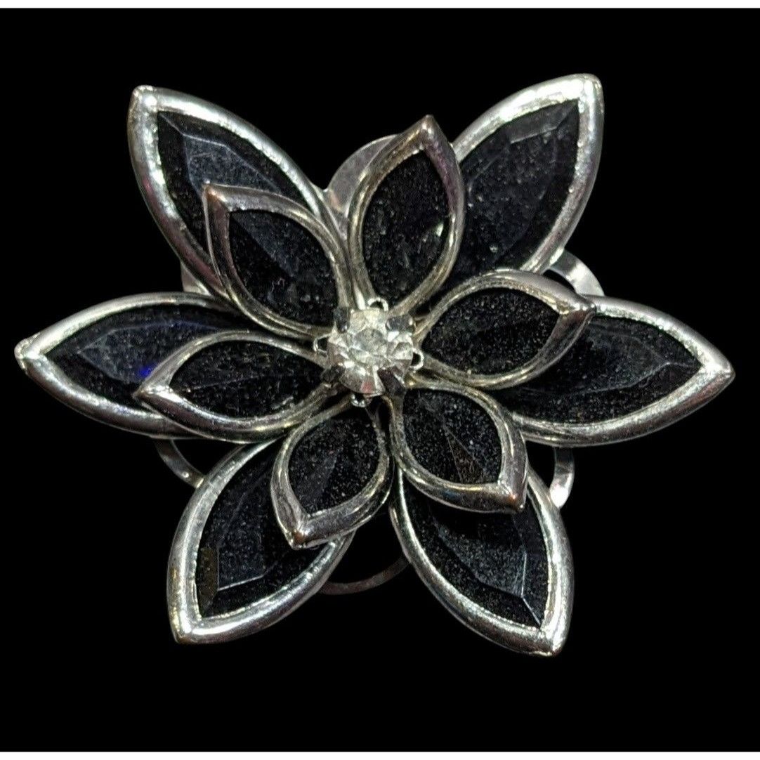Other Gothic Floral Black And Silver Tone Adjustable Ring Size 7 1 Size ONE SIZE - 1 Thumbnail