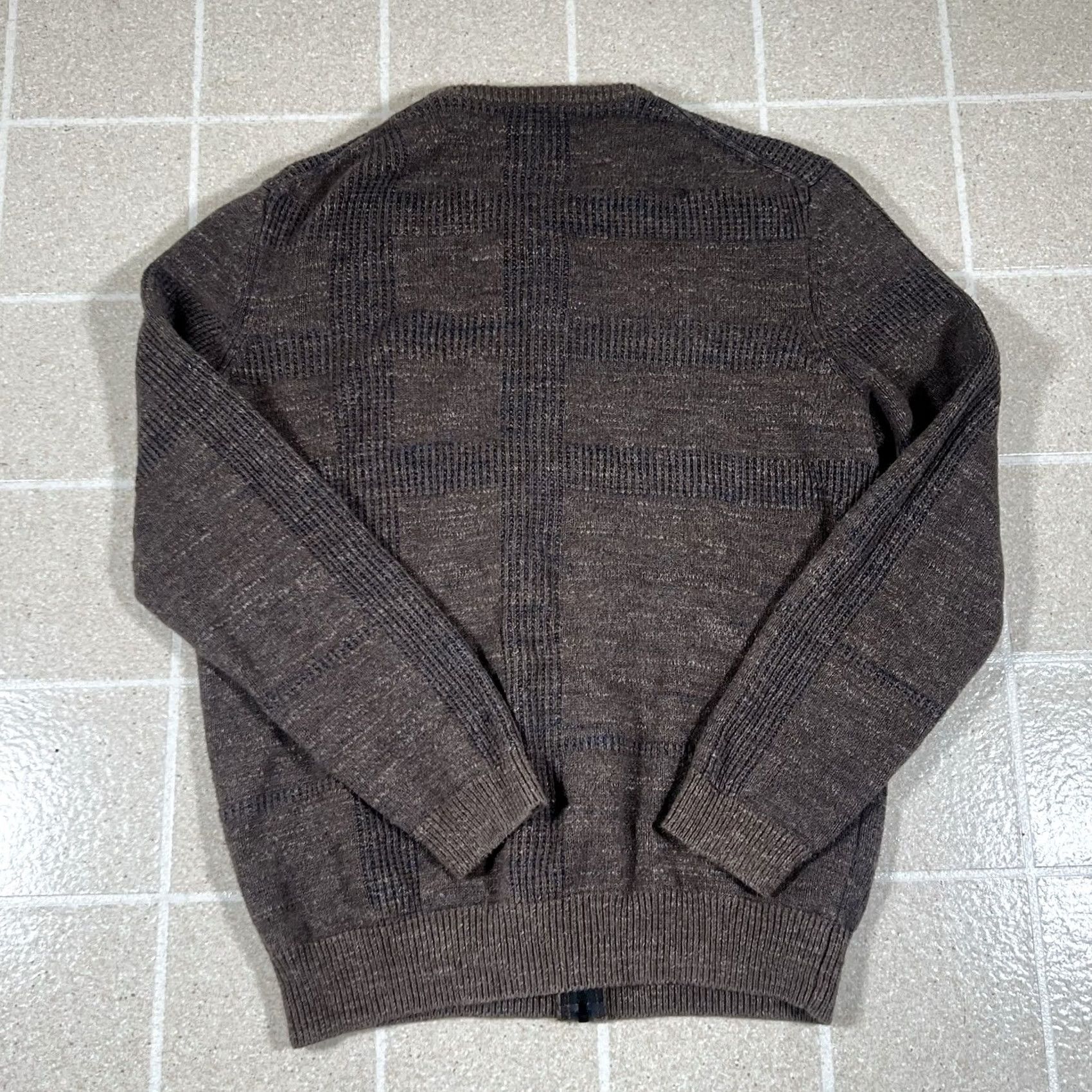 Jos. A. Bank VINTAGE Jos A Bank Full Zip Sweater Cardigan L Men Brown Preppy Adult Large Mens Size US L / EU 52-54 / 3 - 3 Thumbnail