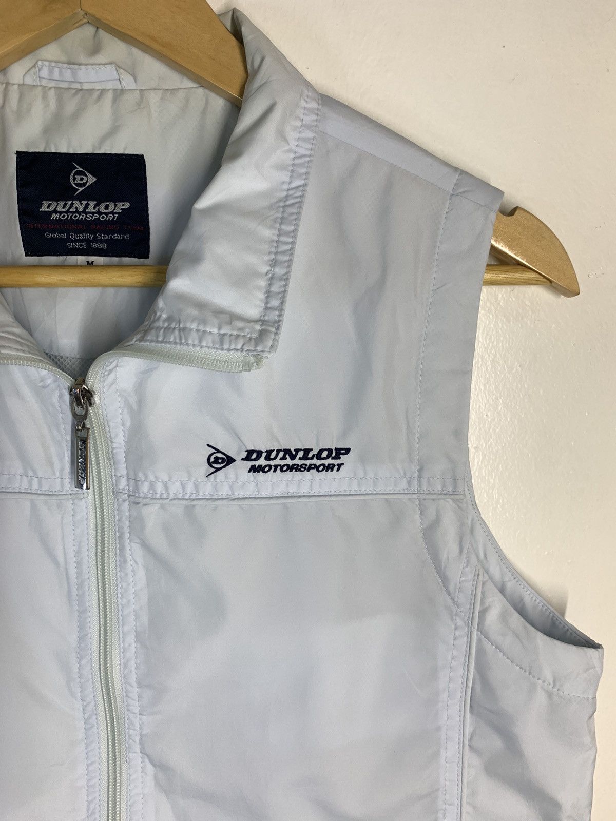 Dunlop × Vintage Vintage Dunlop Sleeveless Zipper Jacket Size US M / EU 48-50 / 2 - 3 Thumbnail
