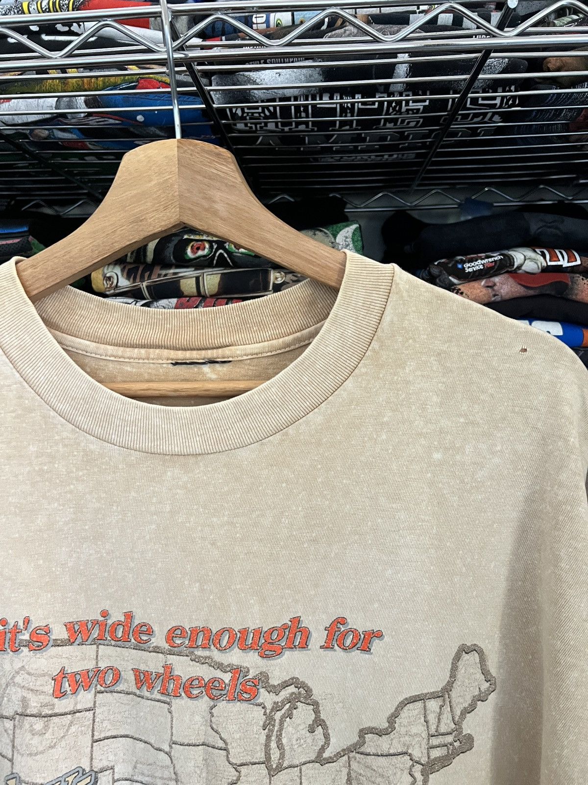 Harley Davidson 1999 H-D Wide Enough for Two Wheels Roads to Mancuso Map Tee Size US XL / EU 56 / 4 - 4 Thumbnail