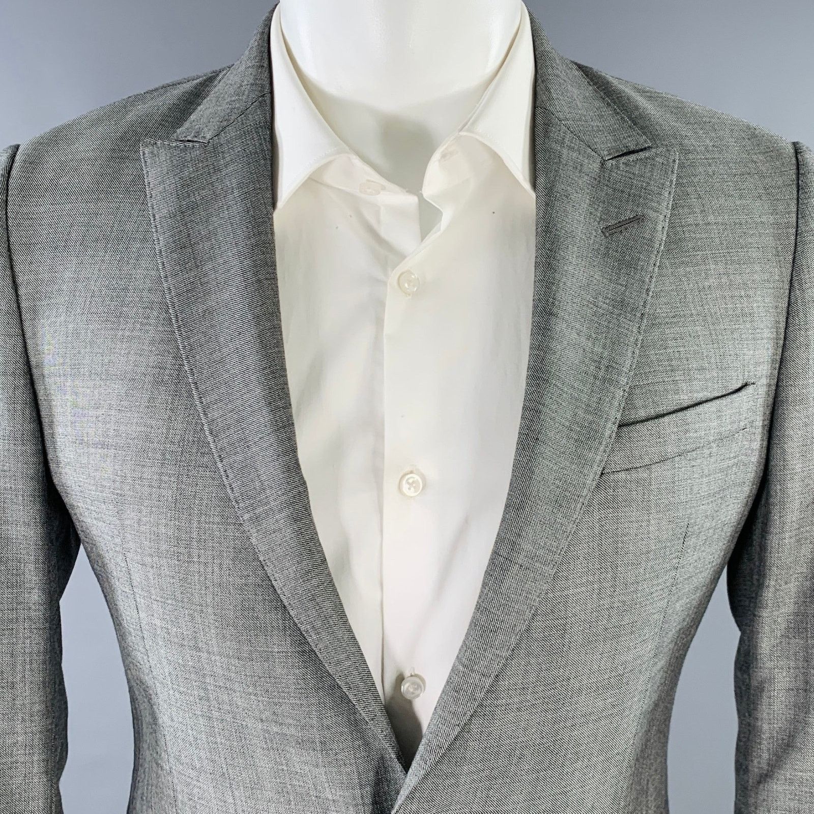 Emporio Armani EMPORIO ARMANI Size 36 Grey Solid Wool Silk Peak Lapel Suit Size 36S - 2 Thumbnail