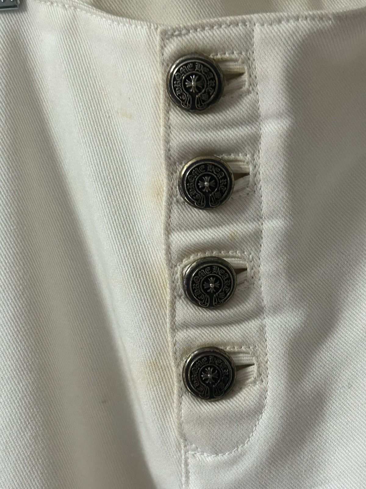 Chrome Hearts Chrome Hearts white fleur knee denim Size 28" / US 6 / IT 42 - 5 Thumbnail