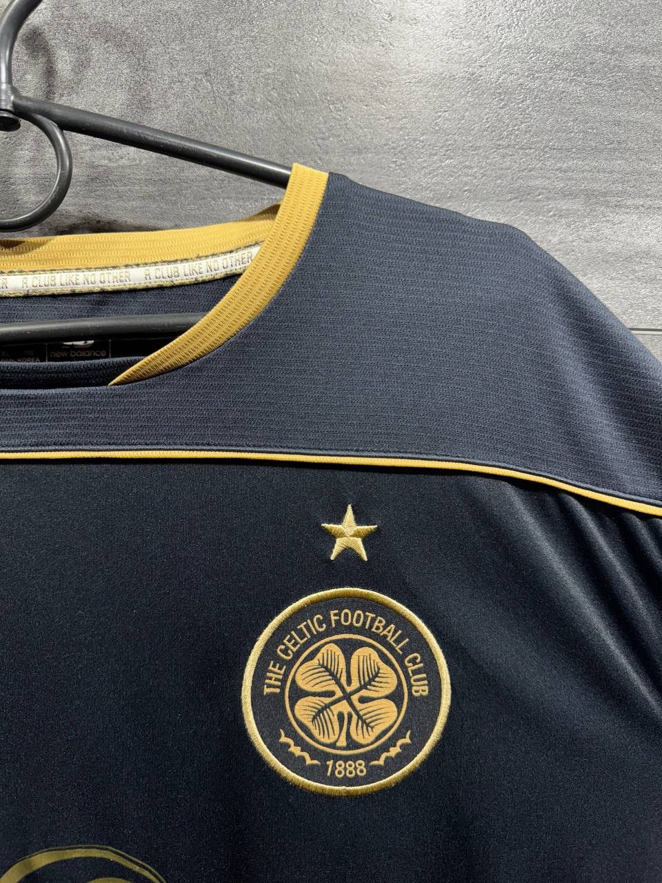 New Balance Celtic Away football shirt 2016 /2017 Jersey New Balance Size US XL / EU 56 / 4 - 4 Thumbnail