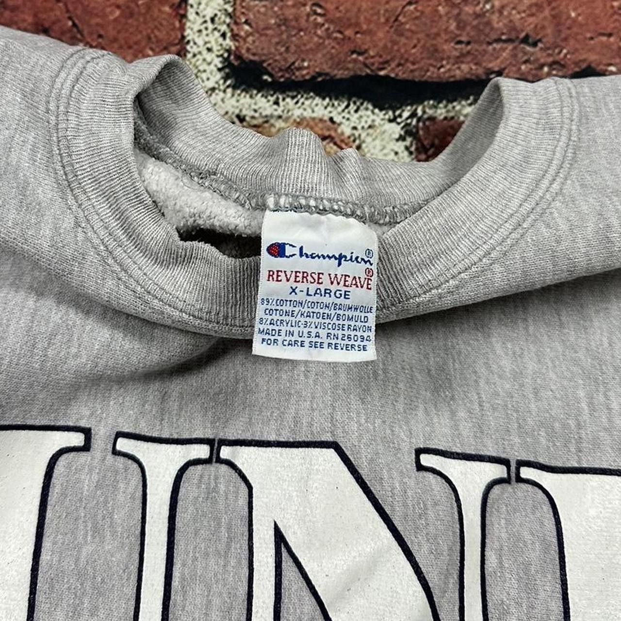 Champion Vintage University New Hampshire Reverse Weave Sweatshirt Size US XL / EU 56 / 4 - 5 Thumbnail