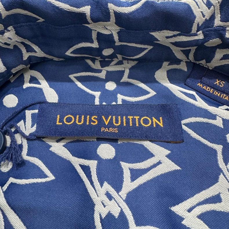 Louis Vuitton Louis Vuitton Pyramid presbyopic full print shirt Size US XS / EU 42 / 0 - 2 Thumbnail