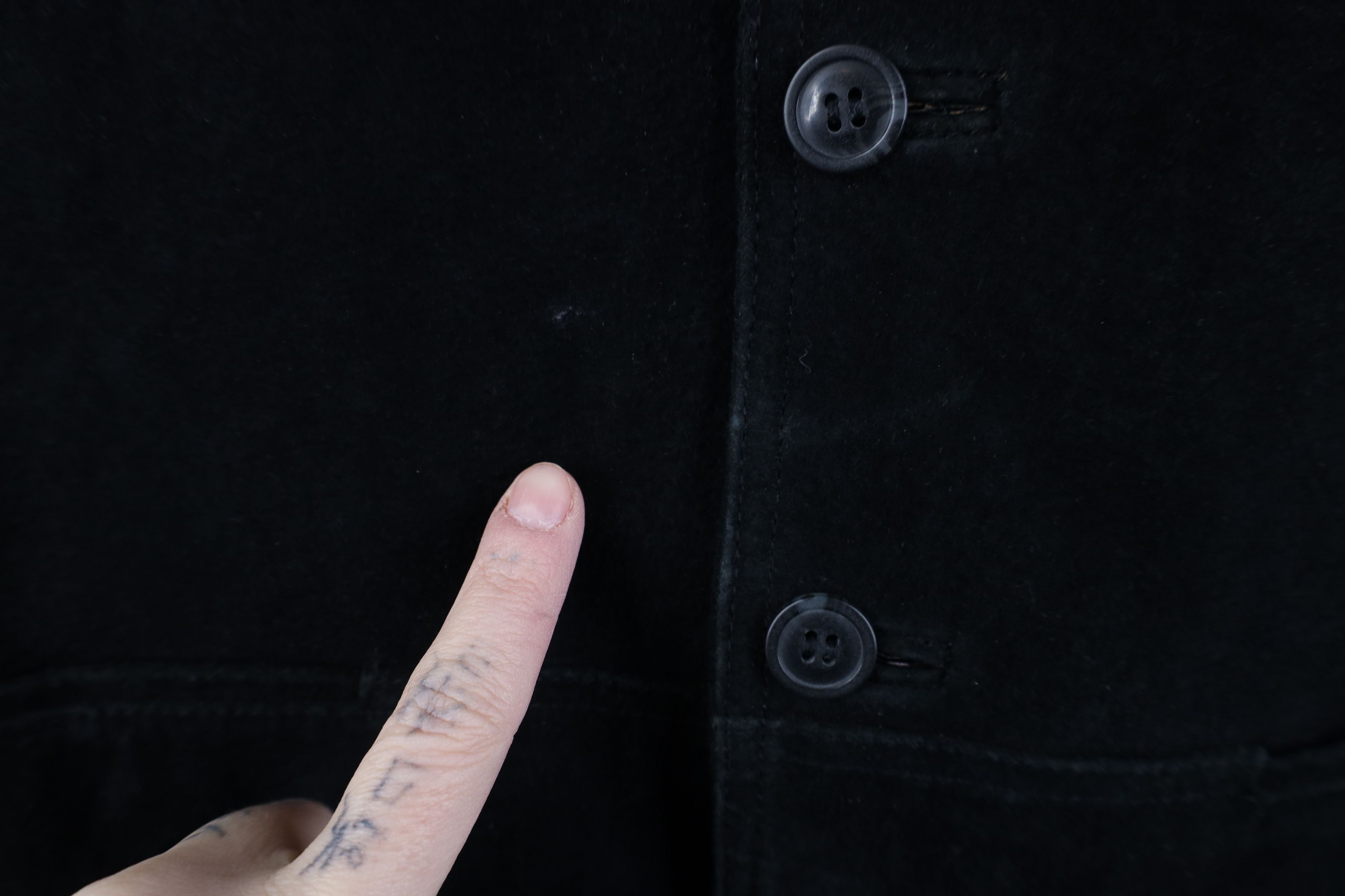 Vintage Vintage 90s Streetwear Suede Leather Buckle Back Vest Jacket Size US S / EU 44-46 / 1 - 4 Thumbnail