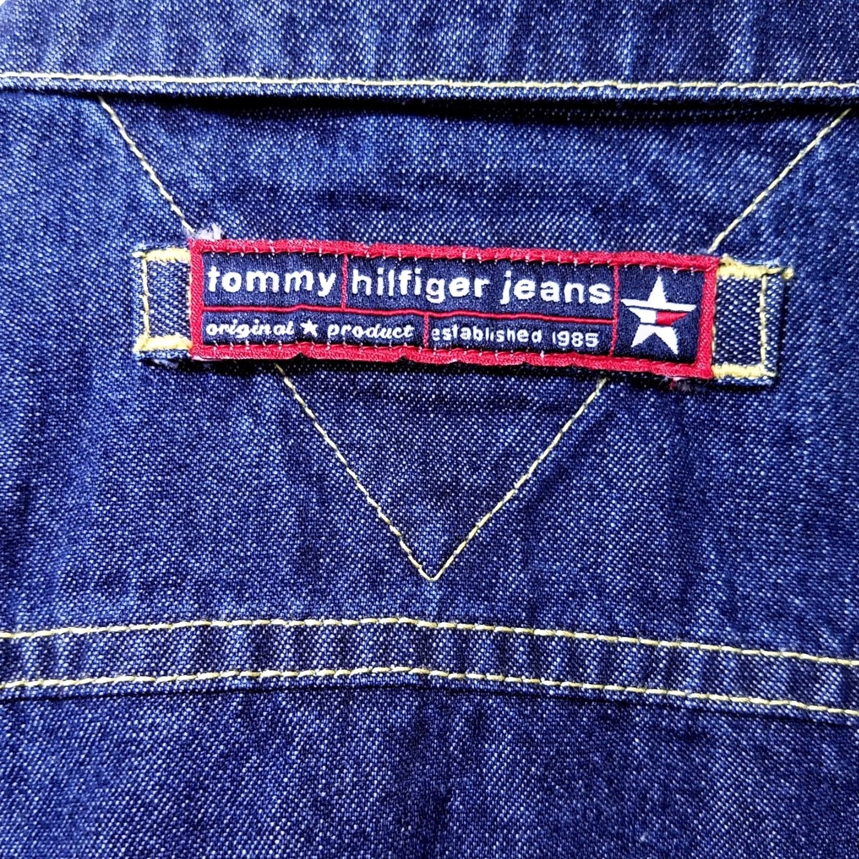 Tommy Hilfiger VINTAGE Tommy Hilfiger Jeans Jacket Denim Trucker 90s Womens Large Size Blue Denim Trucker Jacket Womens Mens Girls Size 36" / US 14 / IT 50 - 6 Thumbnail