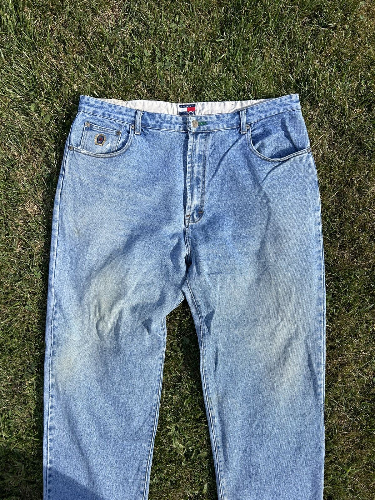 Tommy Hilfiger Vintage Tommy Hilfiger Baggy Fit Jeans Size US 40 / EU 56 - 7 Thumbnail