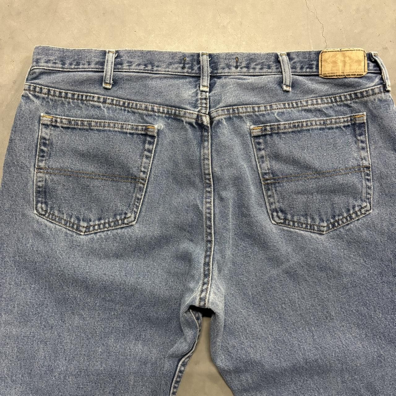 Vintage Crazy Vintage Y2K/2000s Baggy Medium Blue Wash Workwear Streetwear Denim Jeans! Size US 40 / EU 56 - 7 Thumbnail
