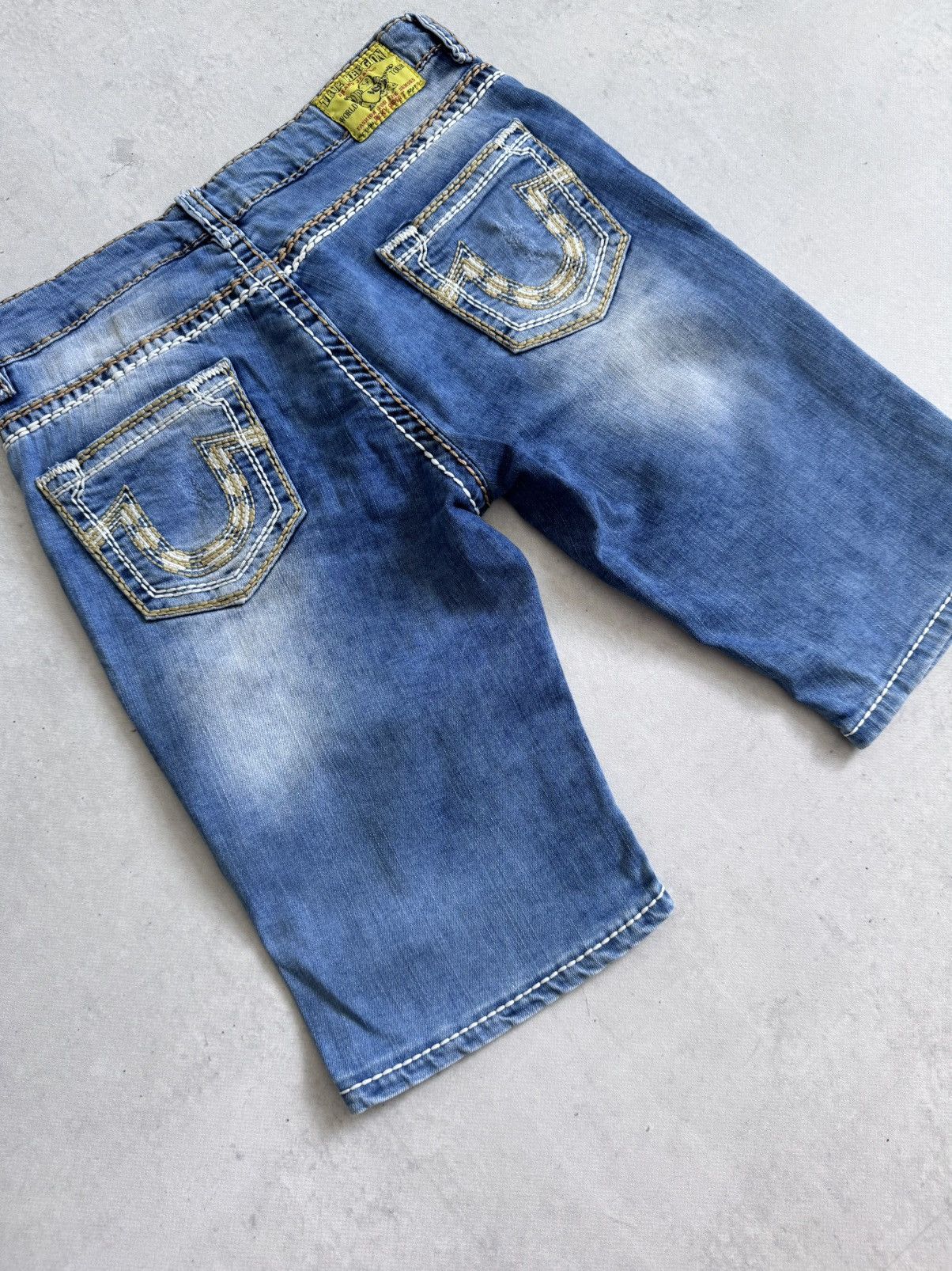 True Religion Vintage True Religion Slim Y2K Denim Unisex U.S.A Shorts Size US 31 - 12 Thumbnail