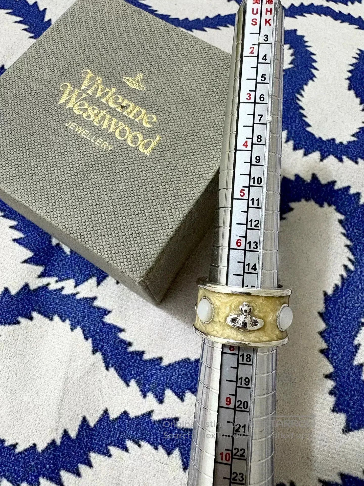 Vivienne Westwood vivienne westwood king ring in beige. Size ONE SIZE - 2 Thumbnail
