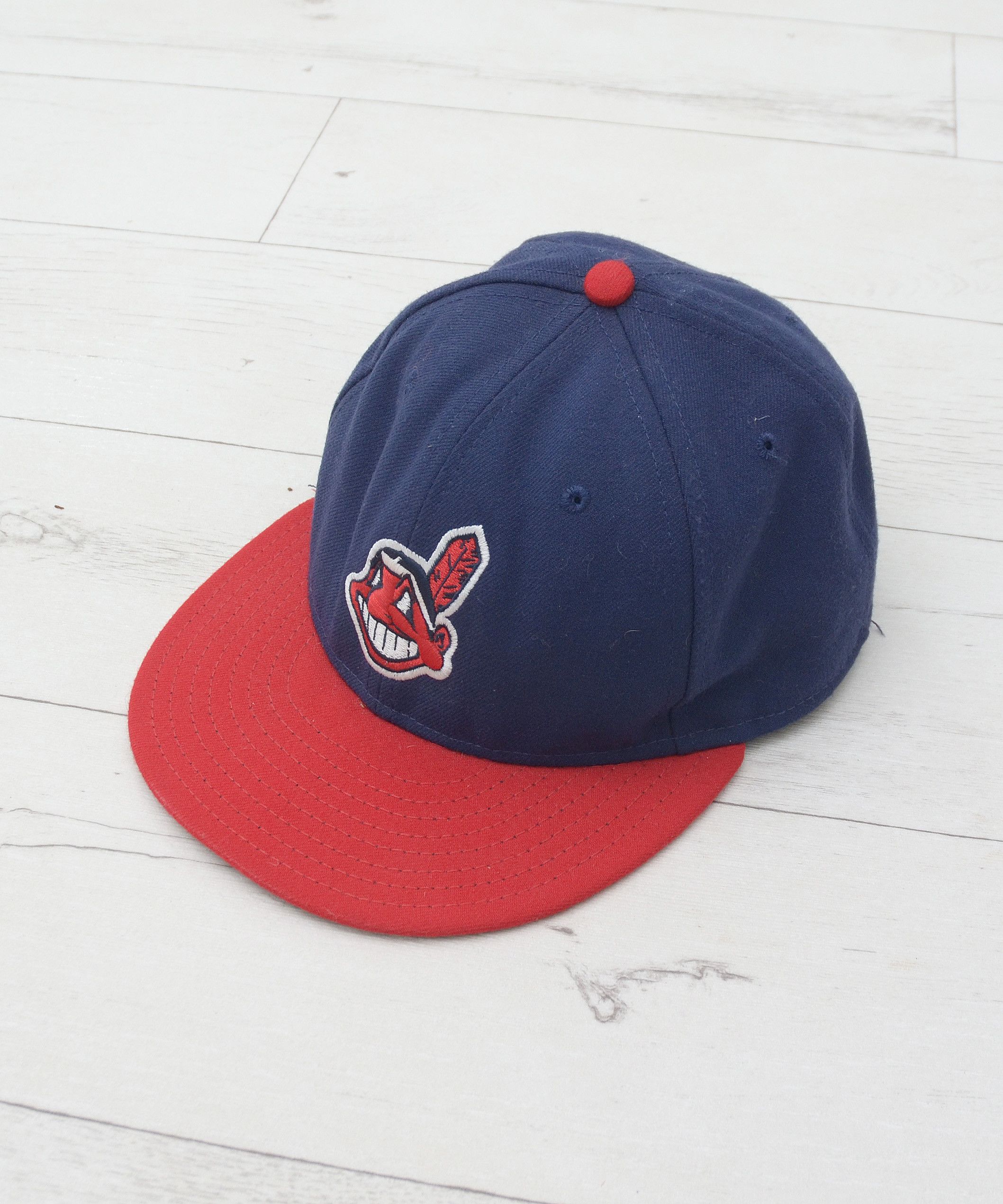 MLB × NBA × New Era SZ 7 1/8 Navy Red CLEVELAND INDIANS CHIEF WAHOO New Era Hat Size ONE SIZE - 1 Thumbnail