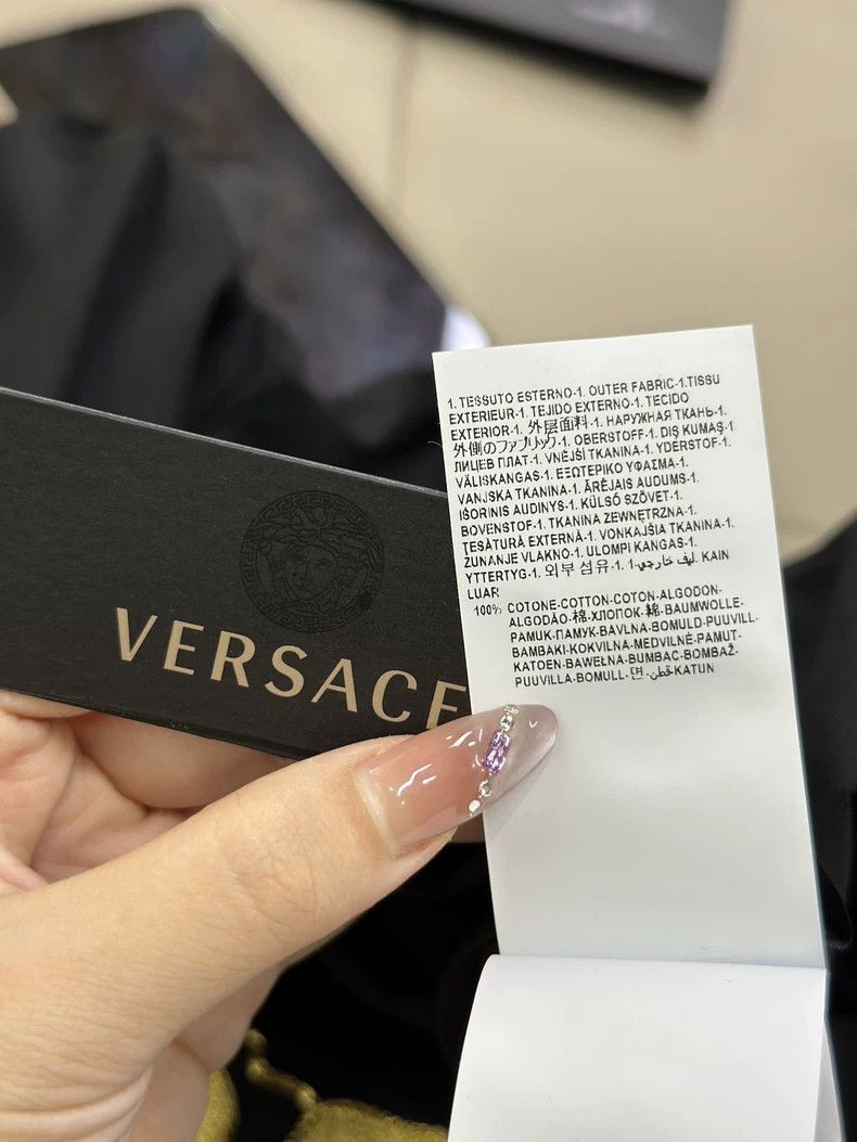 Versace Versace Portrait embroidered short-sleeved T-shirt Size US XL / EU 56 / 4 - 7 Thumbnail