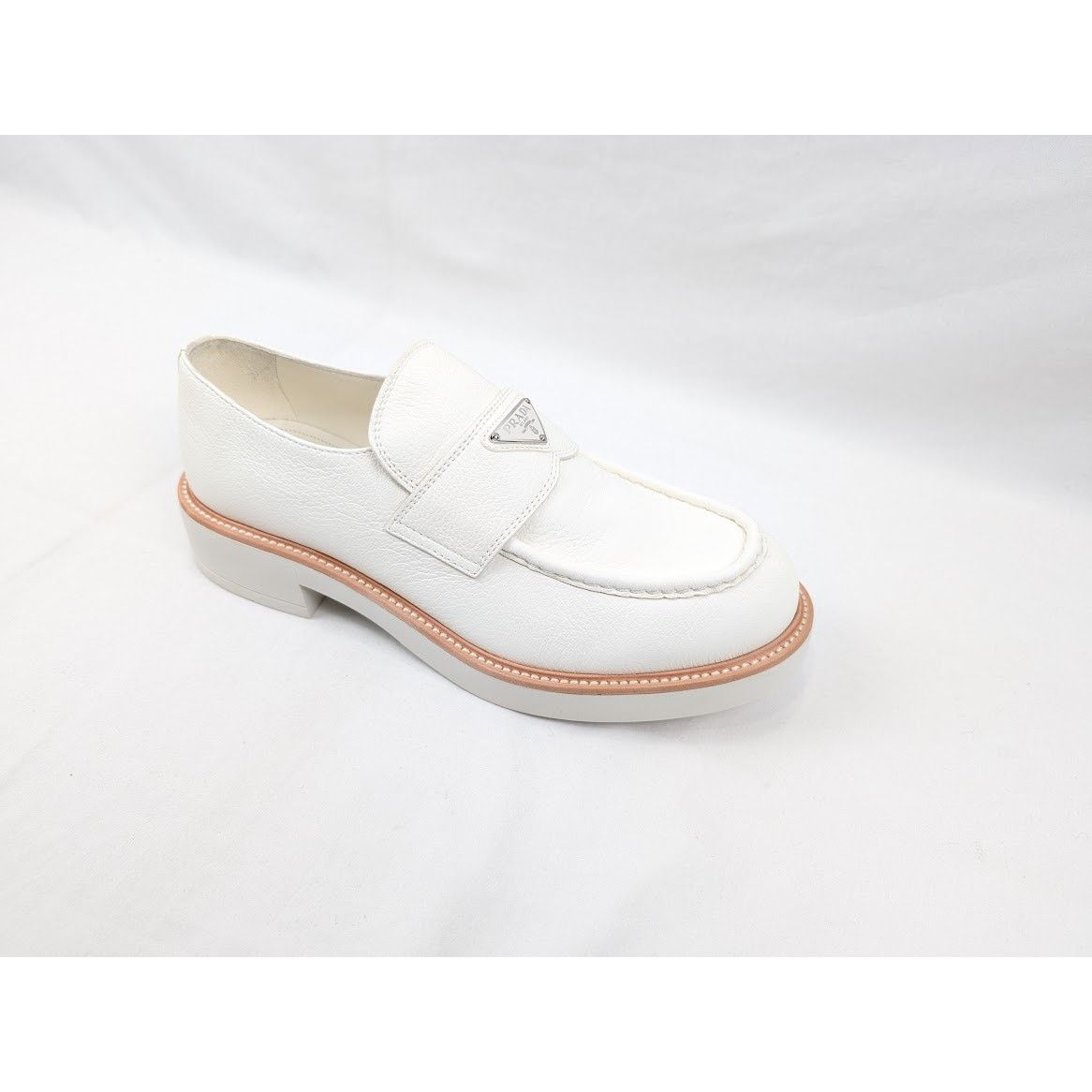 Prada o1rshd1 50mm triangle-logo leather loafers in white Size US 11 / EU 44 - 2 Thumbnail