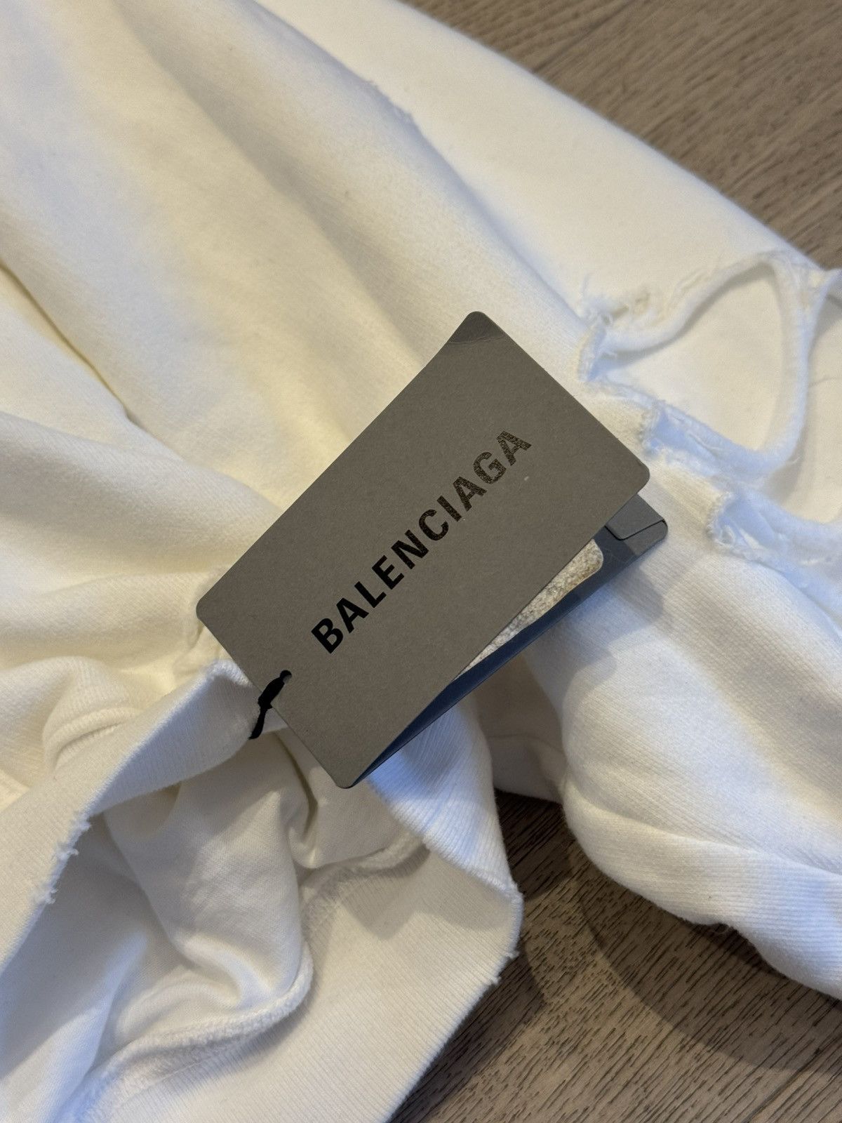 Balenciaga Balenciaga Caps Destroyed Hoodie Size US M / EU 48-50 / 2 - 4 Thumbnail