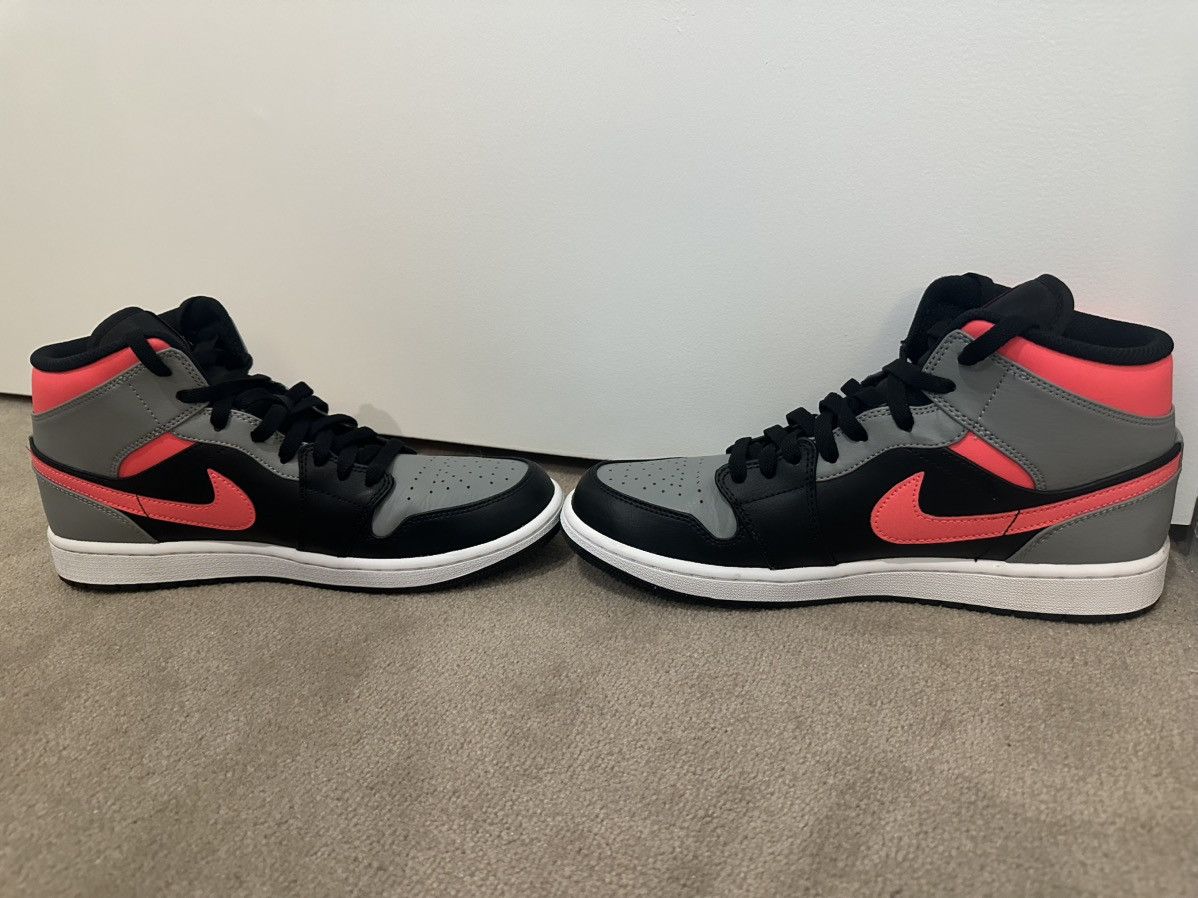 Jordan Brand Air Jordan 1 Mid Pink Shadow Size US 10 / EU 43 - 2 Thumbnail
