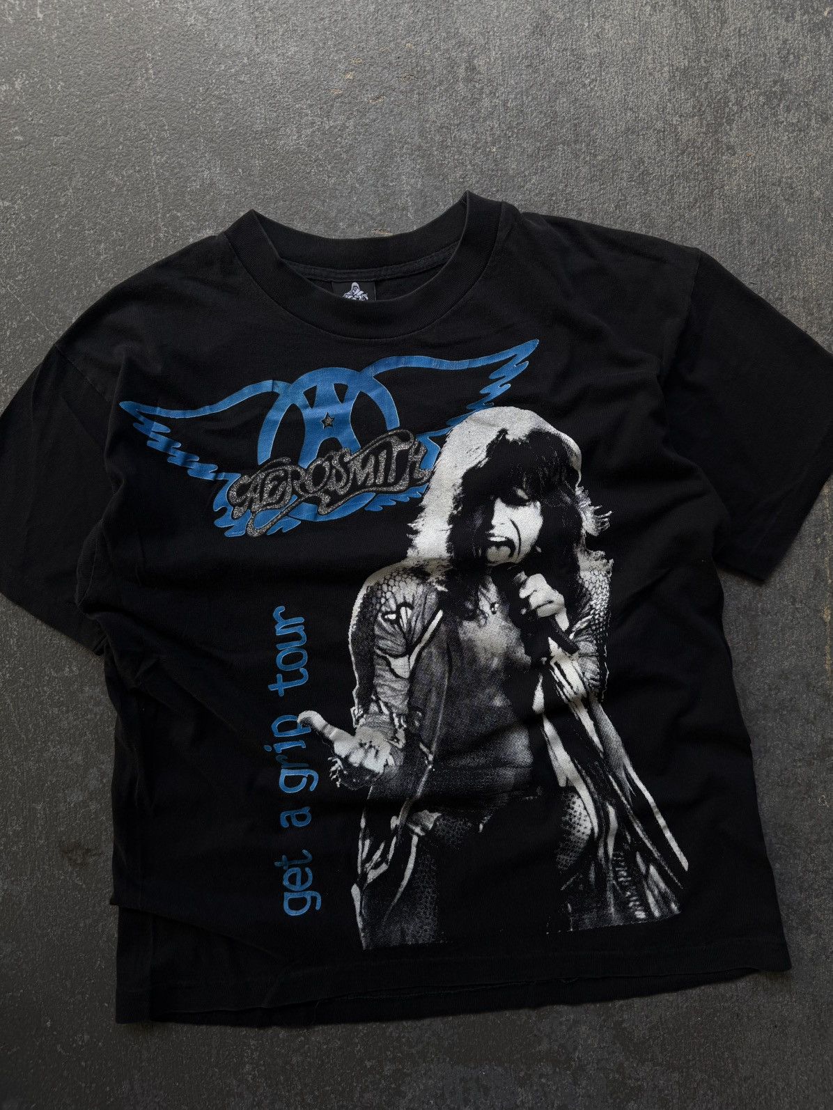 Band Tees 1994 aerosmith get a grip mtv shirt Size US L / EU 52-54 / 3 - 1 Thumbnail