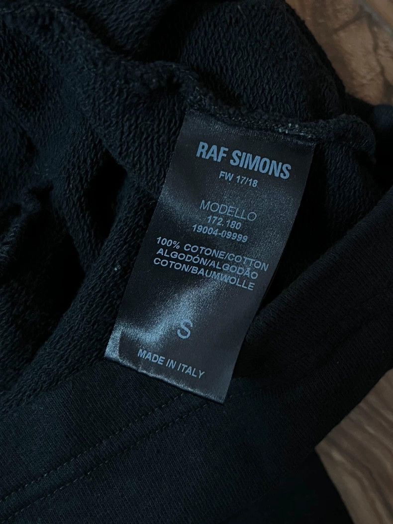 Raf Simons Raf simons Patch, adhesive tape, loose short sweatshirt Size US S / EU 44-46 / 1 - 9 Thumbnail