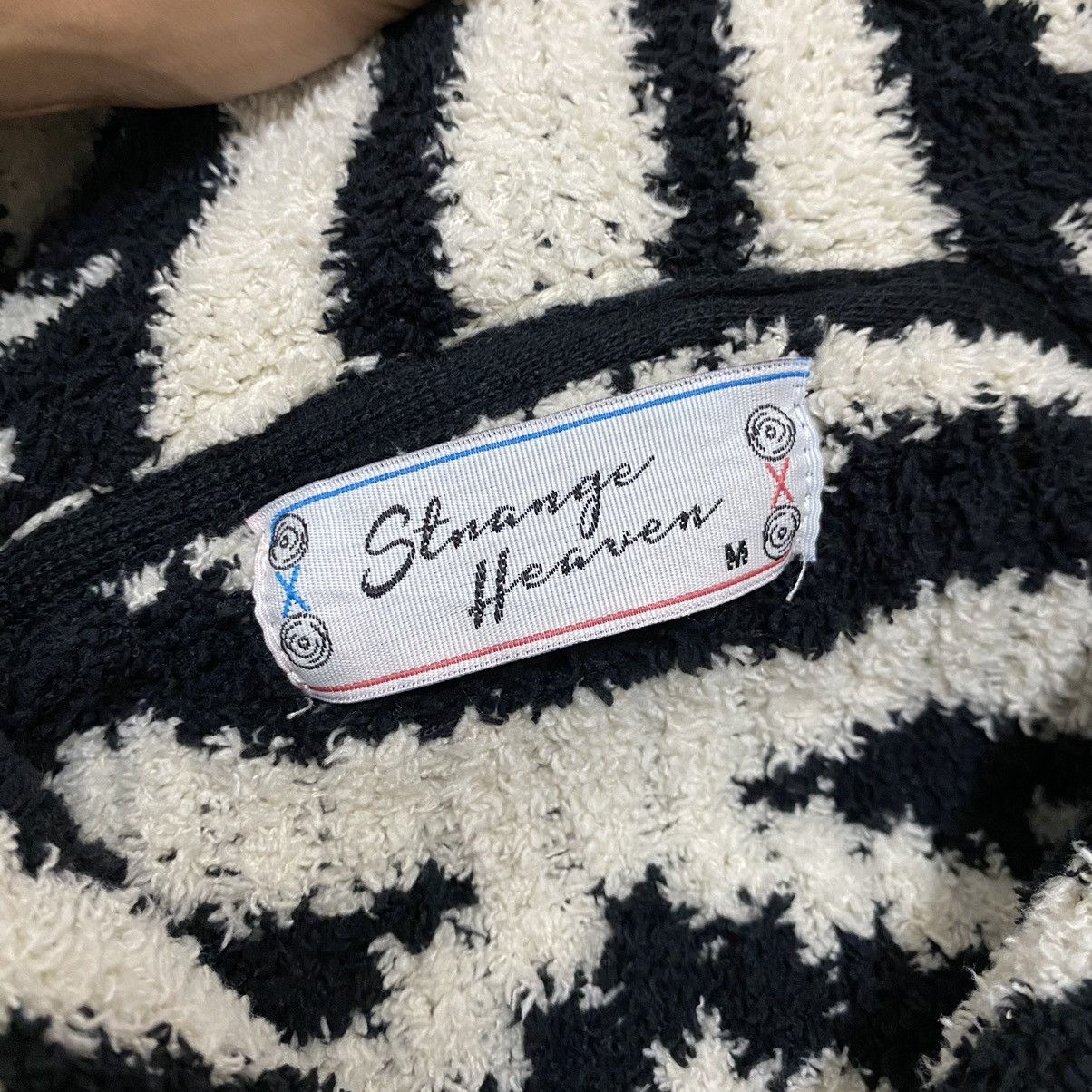 If Six Was Nine × Japanese Brand × Le Grande Bleu (L.G.B.) Strange Heaven Knitted Sweater Button Down Tribal Abstract Size US M / EU 48-50 / 2 - 12 Thumbnail