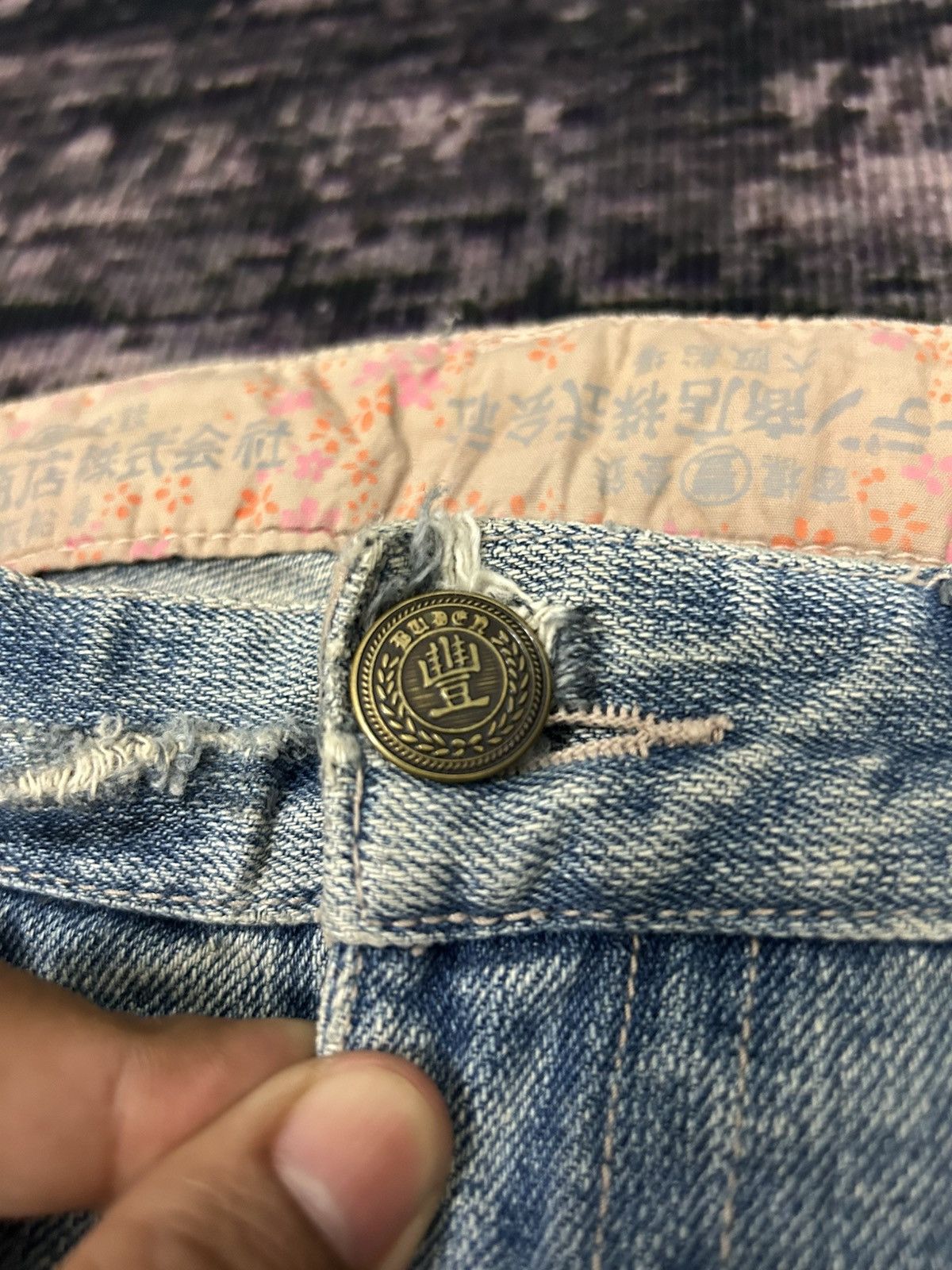 Karakuri Tamashii Vintage Buden Phoenix Sukajan Distressed Jeans Size US 31 - 13 Thumbnail