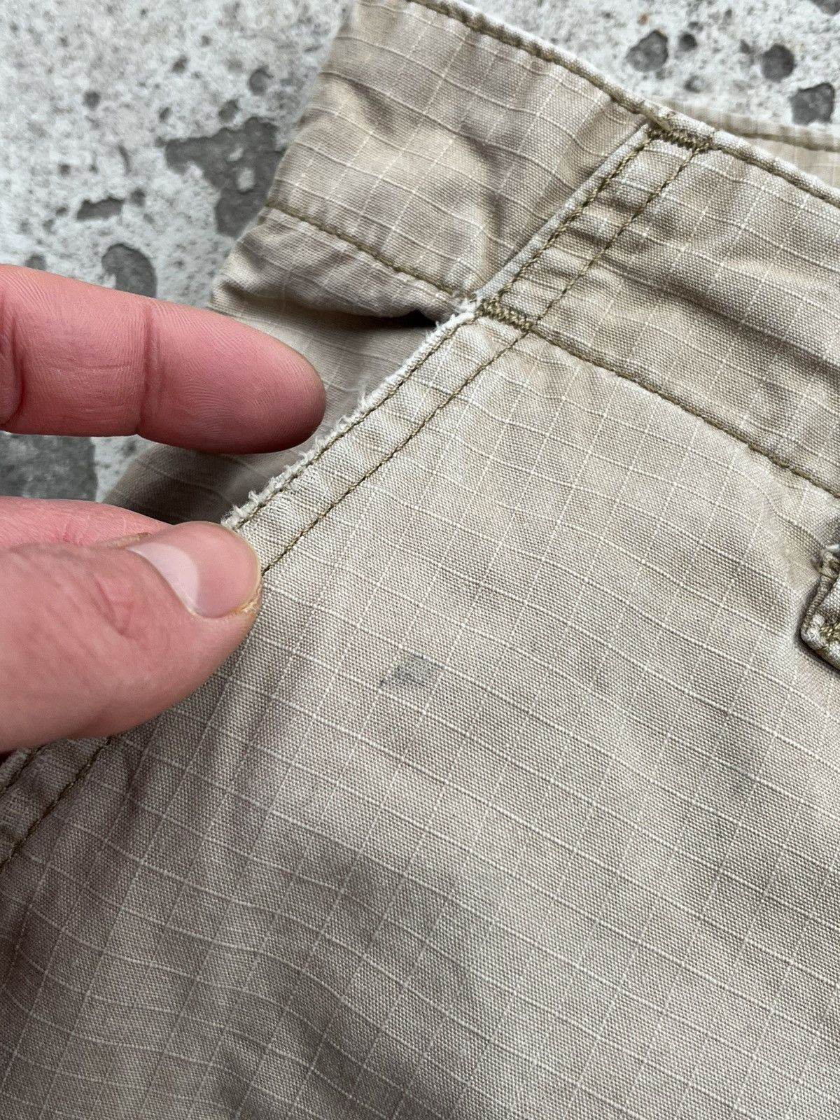 Carhartt × Carhartt Wip 90s Carhartt Double Knee Cargo Faded Distressed Pants Y2K Size US 36 / EU 52 - 21 Thumbnail