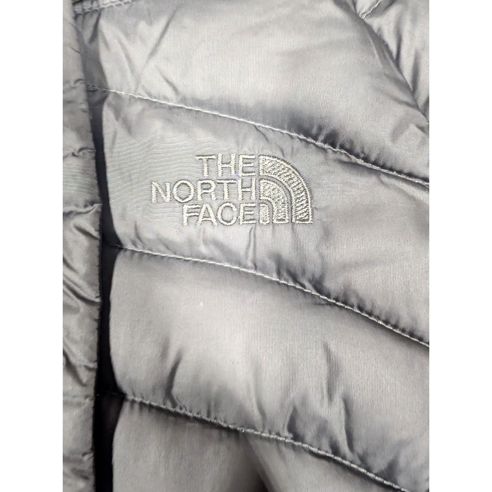 The North Face VINTAGE? The North Face Jacket Womens Small Gray 600 Down Puffer Mid Length Warm Size S / US 4 / IT 40 - 5 Thumbnail