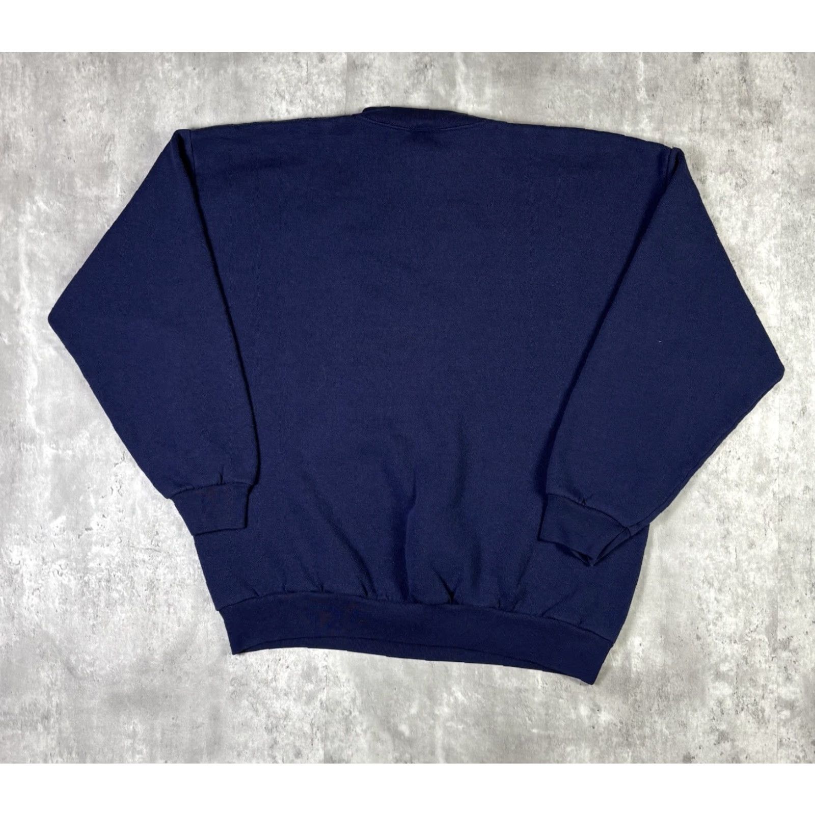 Mickey & Co. VINTAGE Mickey & Co Sweatshirt Embroidered Mickey Mouse size L 90s USA Size US L / EU 52-54 / 3 - 2 Thumbnail