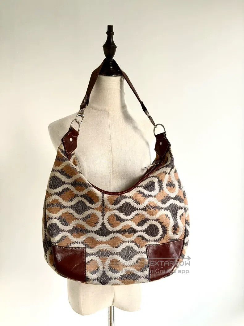 Vivienne Westwood Vivienne Westwood size os Vintage grayish brown pirate prin Size ONE SIZE - 2 Thumbnail