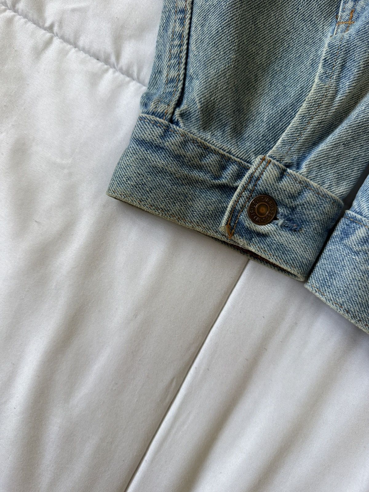 Levi's ‘80s Levi's Light Blue Denim Jacket Size US L / EU 52-54 / 3 - 8 Thumbnail