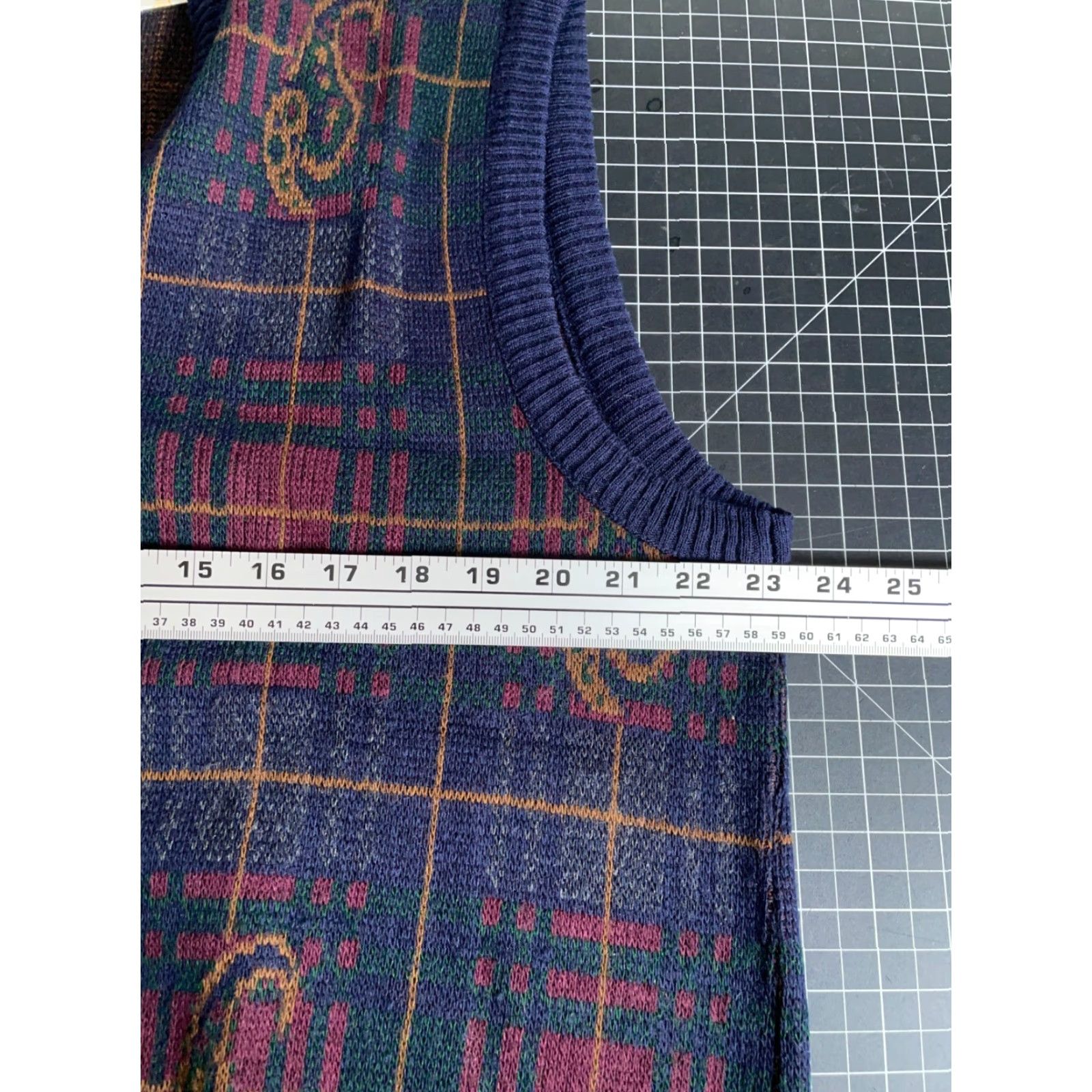 Vintage VINTAGE Eaton Plaid Paisley Sweater Vest Men XL Blue Italy Knit Wool Blend Size US XL / EU 56 / 4 - 5 Thumbnail