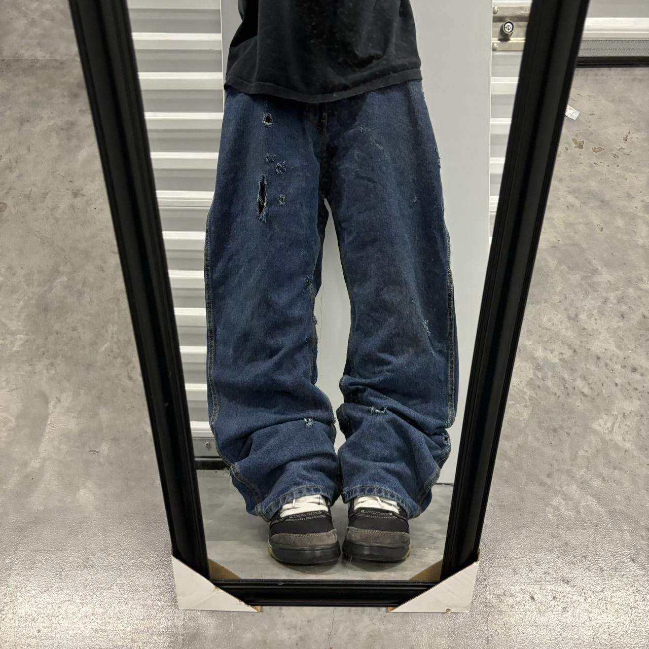 Japanese Brand × Vintage Crazy Vintage Y2K/2000s Baggy Dark Wash Carpenter Skater Denim Jeans! Size US 36 / EU 52 - 1 Thumbnail