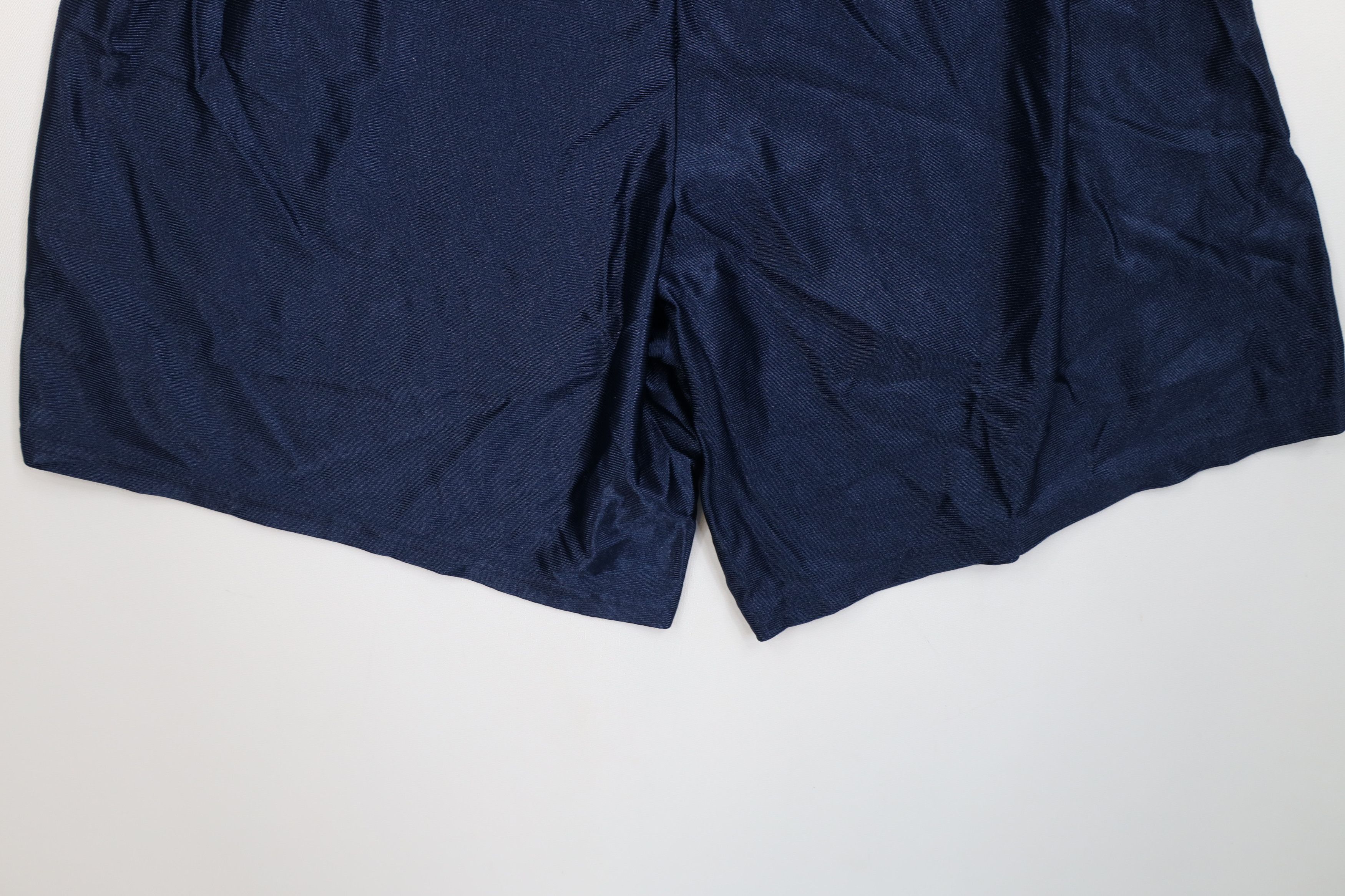 Vintage Vintage 90s Streetwear Nylon Basketball Gym Shorts Blue USA Size US 30 / EU 46 - 10 Thumbnail