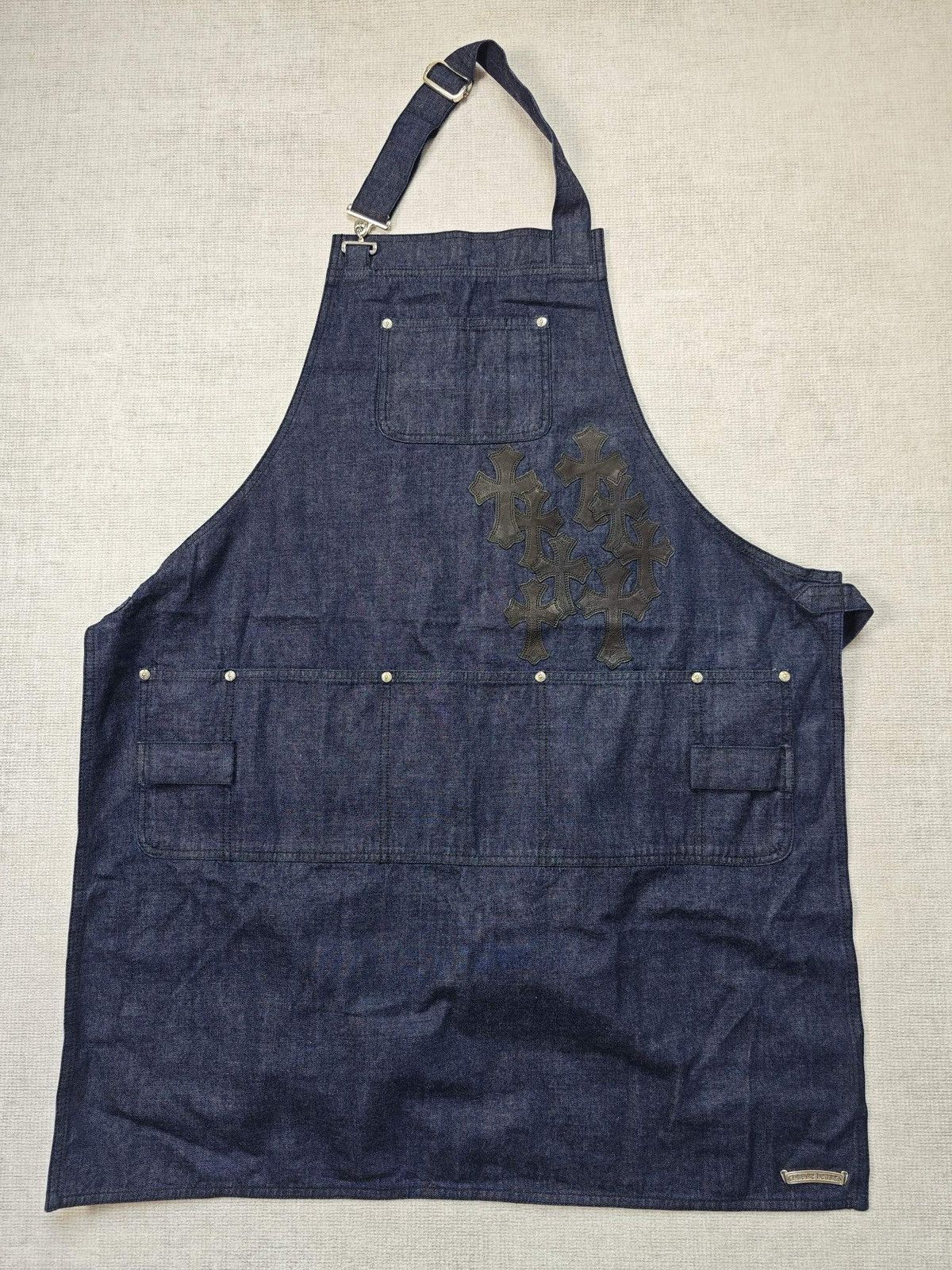 Chrome Hearts Chrome Hearts Cross Patches Apron one size Size US L / EU 52-54 / 3 - 1 Thumbnail