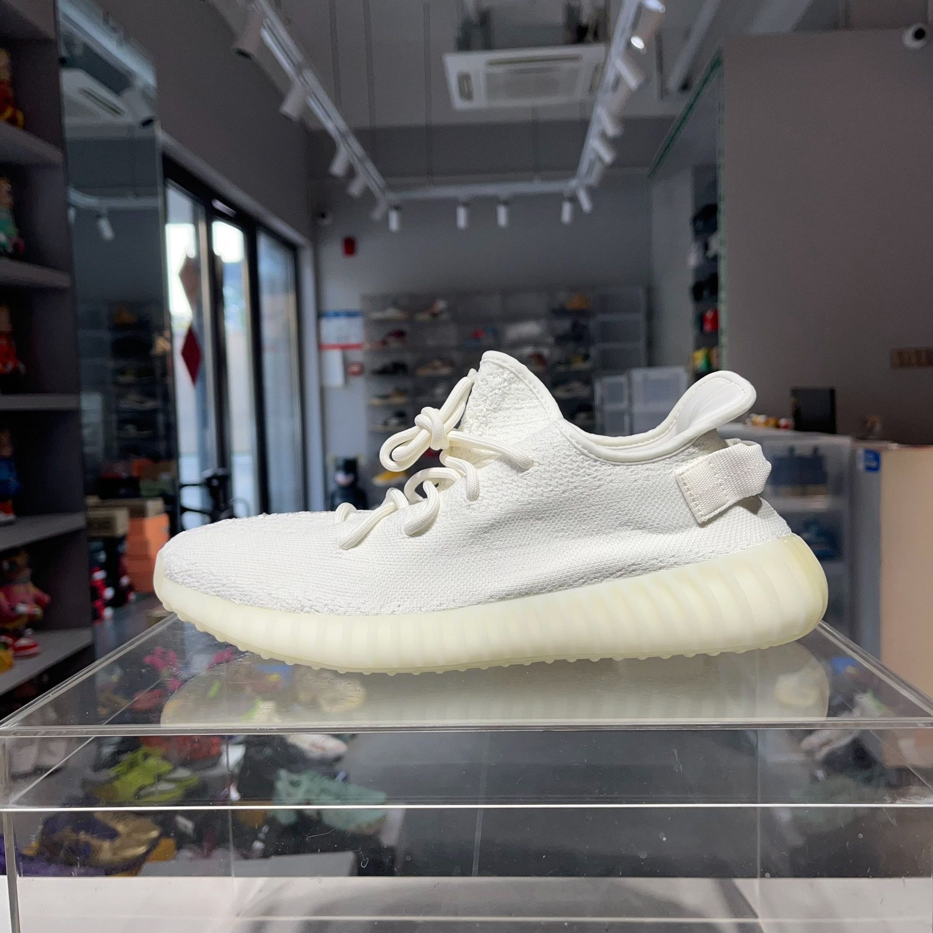 Adidas Adidas YEEZY White Lowtop Sneakers 11 Men Size US 11 / EU 44 - 1 Thumbnail