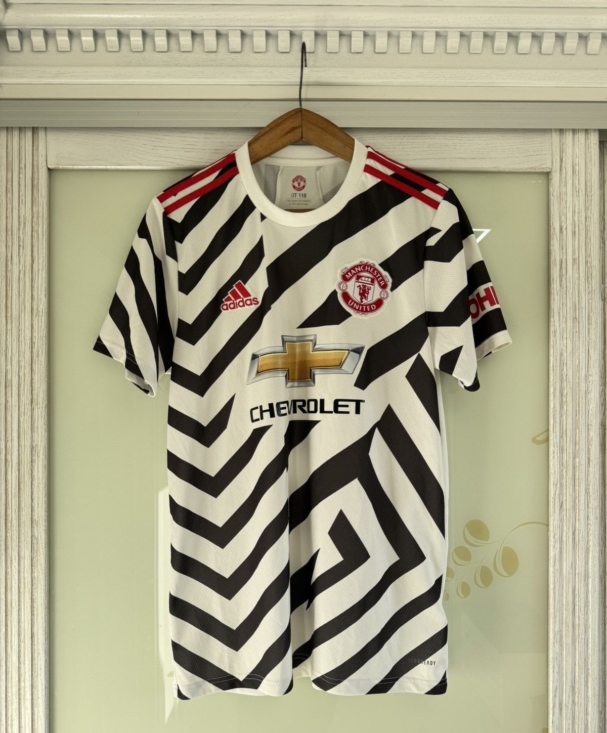 Adidas Manchester United 2020-2021 Third Soccer Jersey Football Kit Size US M / EU 48-50 / 2 - 1 Thumbnail