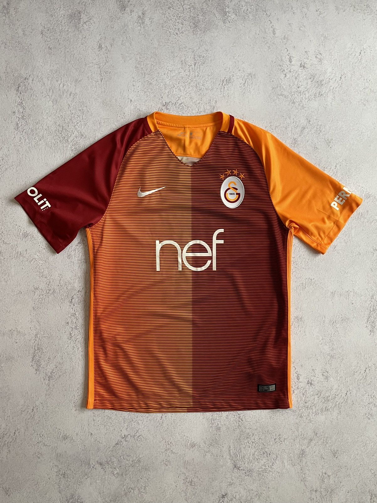 Nike Nike Galatasaray 2016/2017 Soccer Jersey Kit M Size US M / EU 48-50 / 2 - 1 Thumbnail