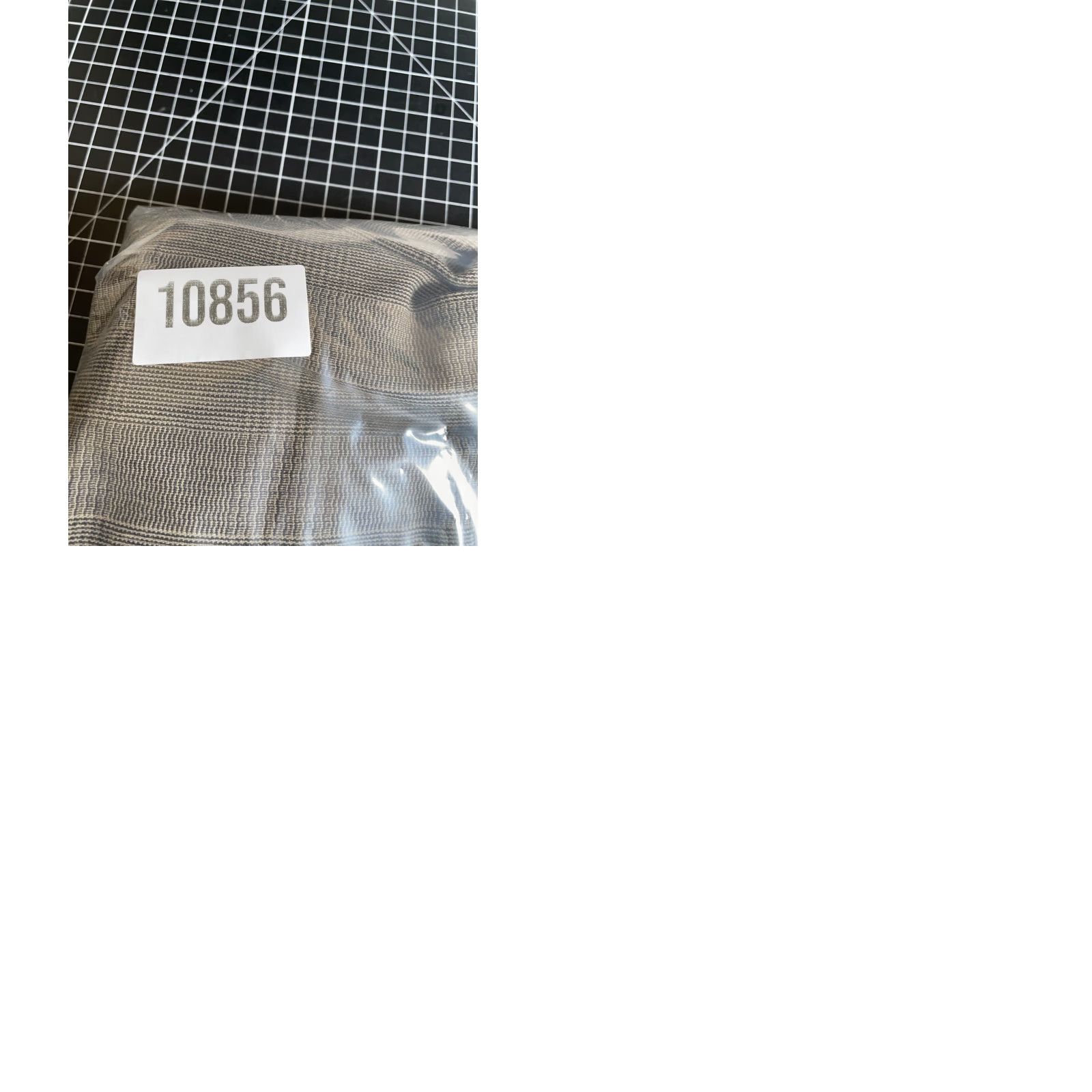 Vintage Vintage Wool Pleated Trousers Men's 37 x 30 Green Check Cuffed Italian Made Pants Size US 37 - 11 Thumbnail