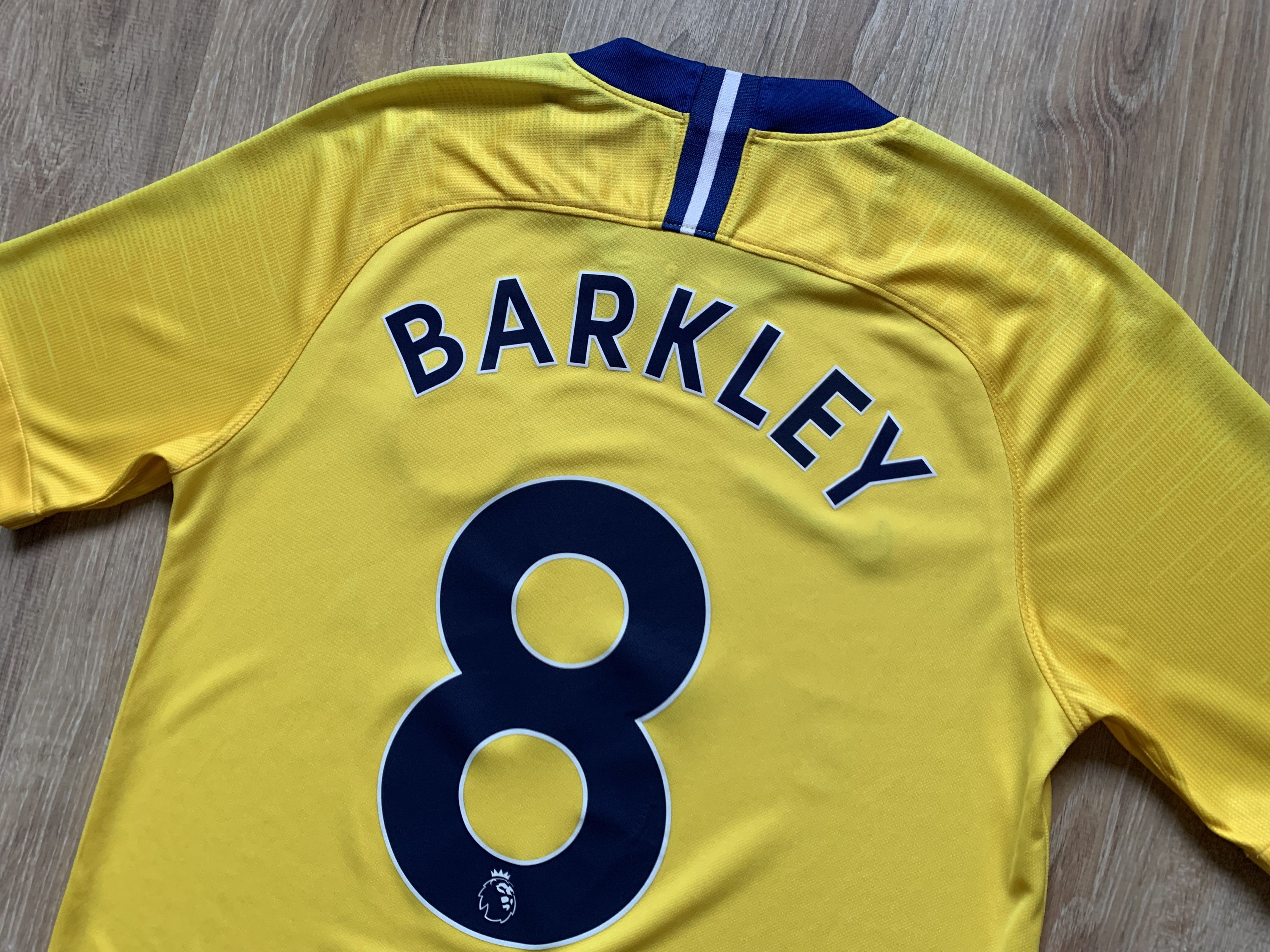 Nike × Vintage Nike Chelsea Away Football Shirt Barkley #9 2018-2019 Size US S / EU 44-46 / 1 - 7 Thumbnail