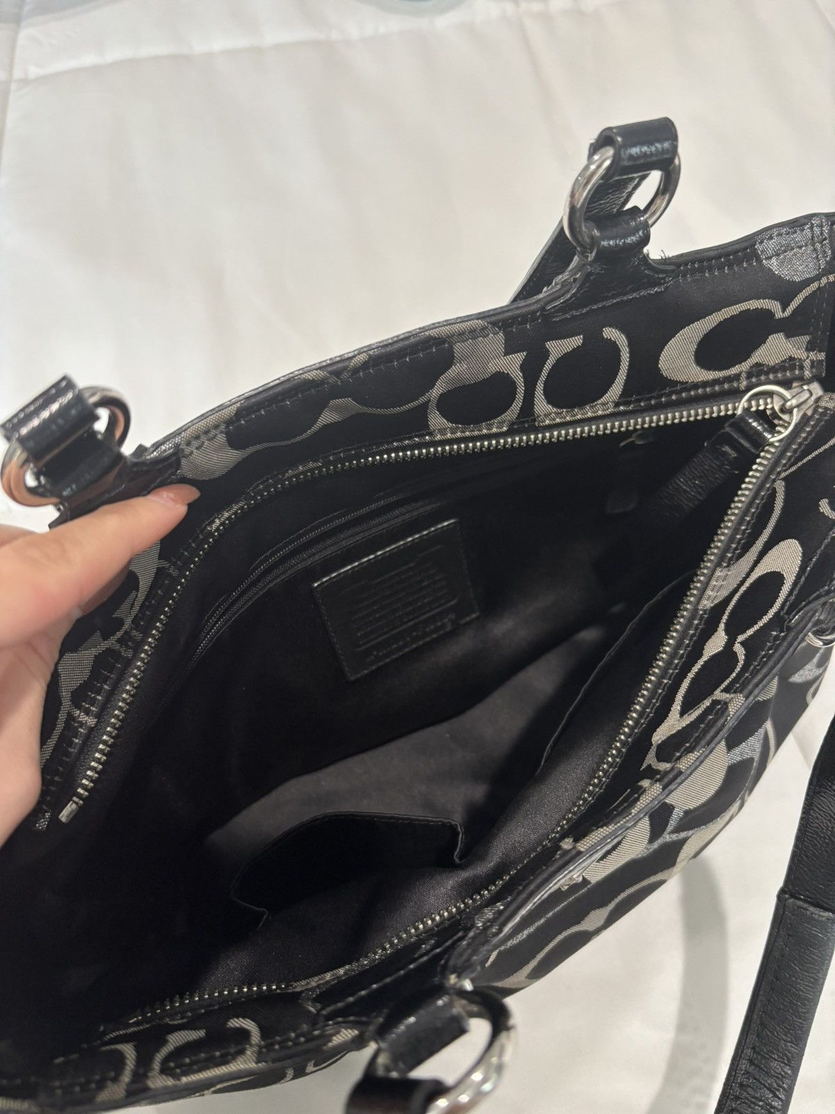 Coach Vintage Coach Gallery Optic Shoulder Bag Size ONE SIZE - 3 Thumbnail
