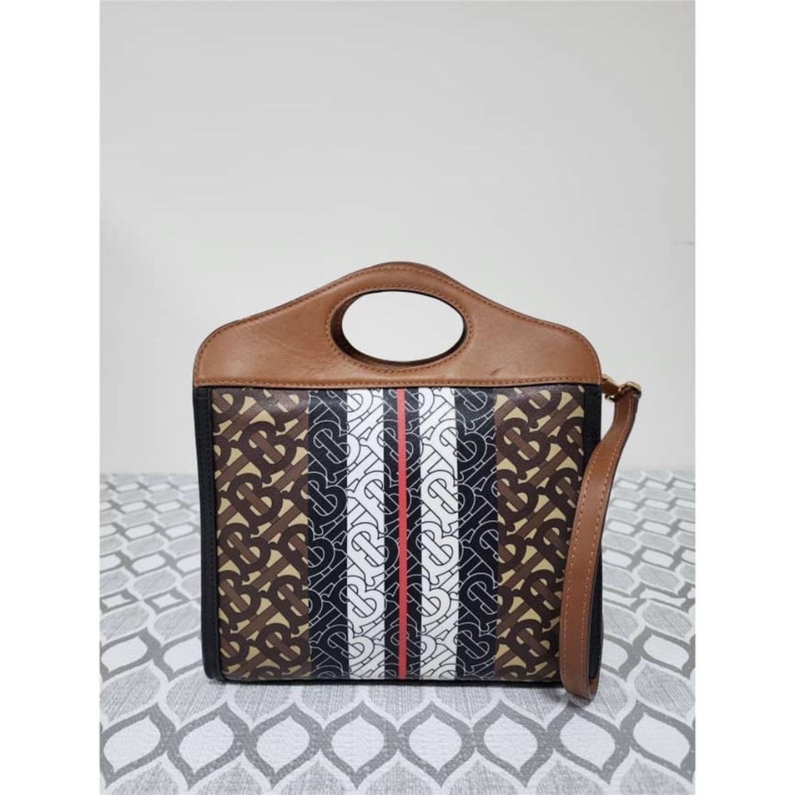 Burberry BURBERRY Pocket Mini Monogram Stripe E-Canvas Shoulder Bag B Size ONE SIZE - 5 Thumbnail