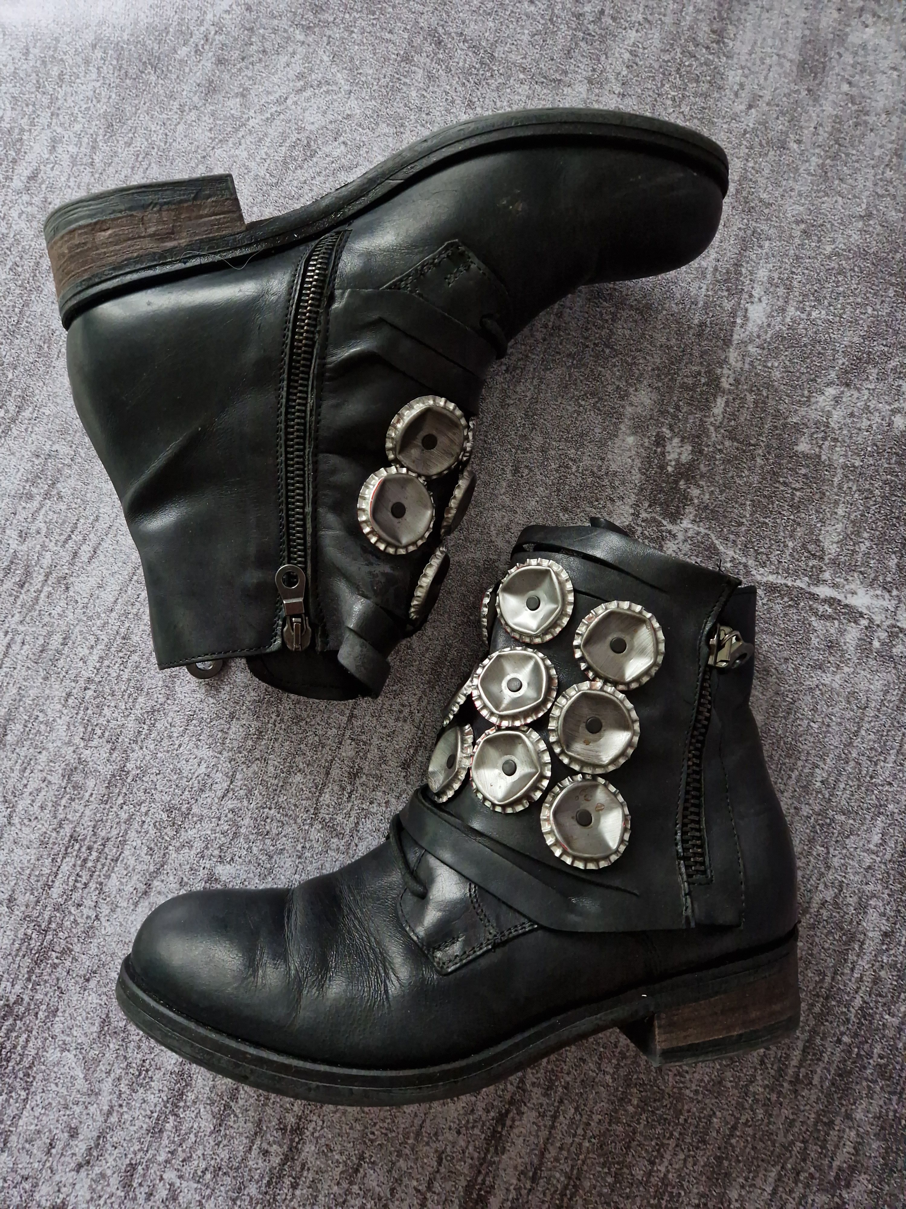 Japanese Brand Faded leather metal futuristic boots Size US 6 / IT 36 - 5 Thumbnail