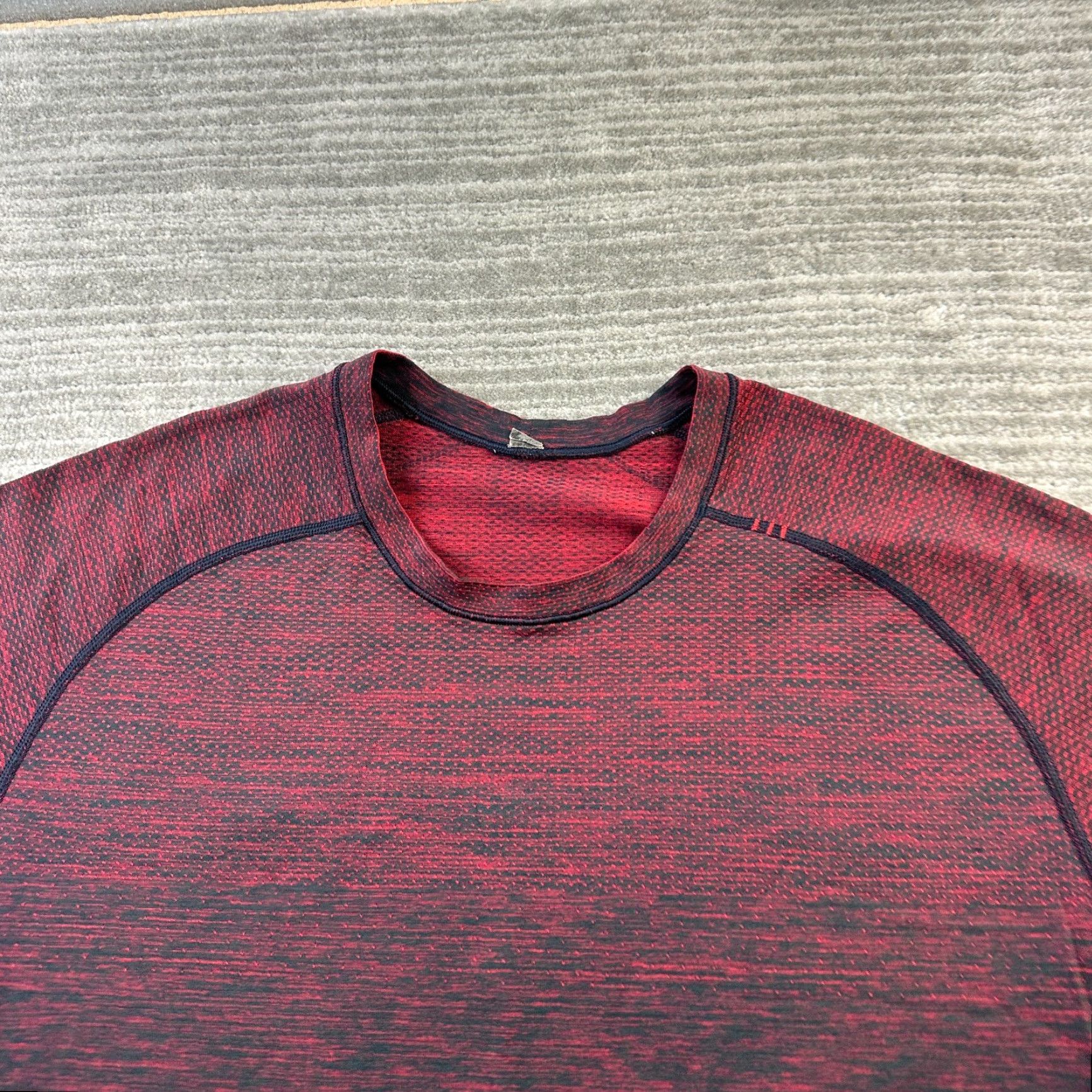 Lululemon Lululemon Shirt Mens L Red Metal Vent Tech Short Sleeve Gym Breathable Quick Dry Lightweight Athletic Conference Size US L / EU 52-54 / 3 - 3 Thumbnail
