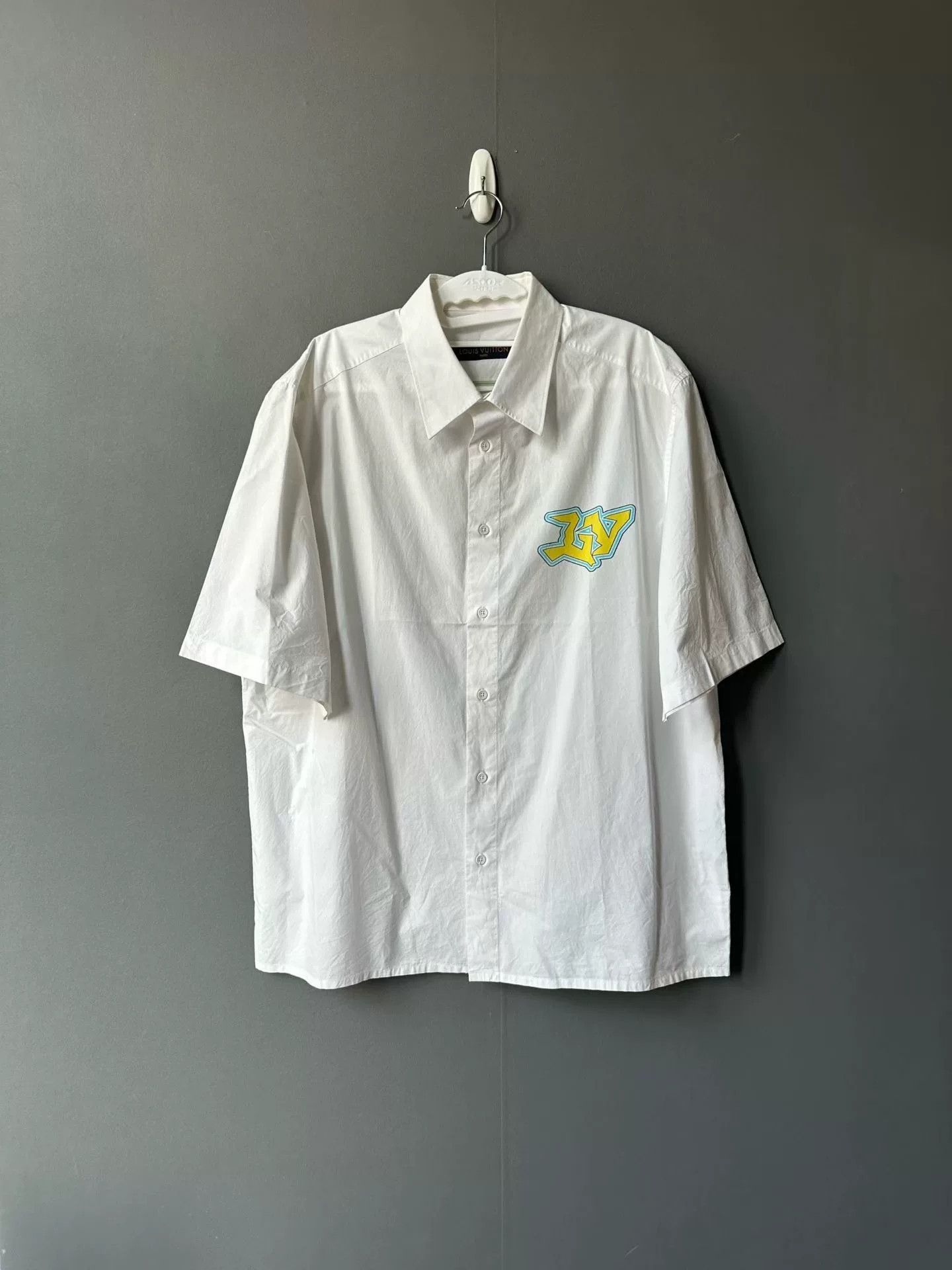 Louis Vuitton louis vuitton short sleeve shirt in white Size US L / EU 52-54 / 3 - 1 Preview