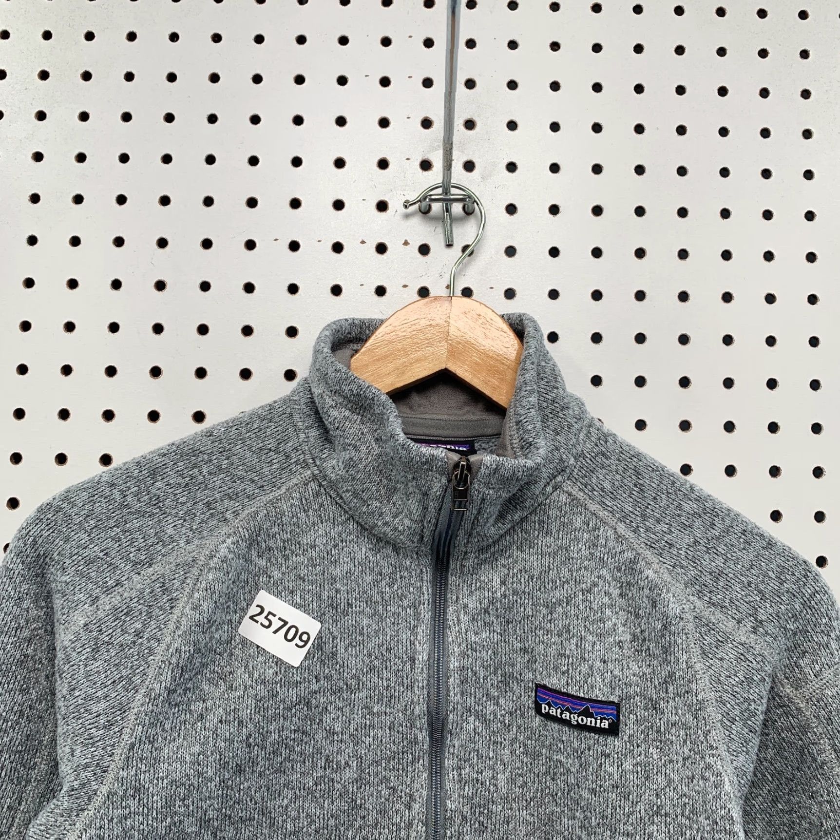 Patagonia Patagonia Better Sweater Gray Womens Small Zipper Pockets Fleece 17x23.5 Size S / US 4 / IT 40 - 7 Thumbnail