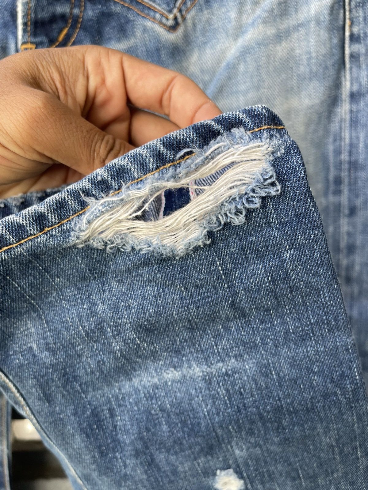 Denime × Japanese Brand Sunaokuwahara issey miyake Distressed Jeans Size US 29 - 11 Thumbnail